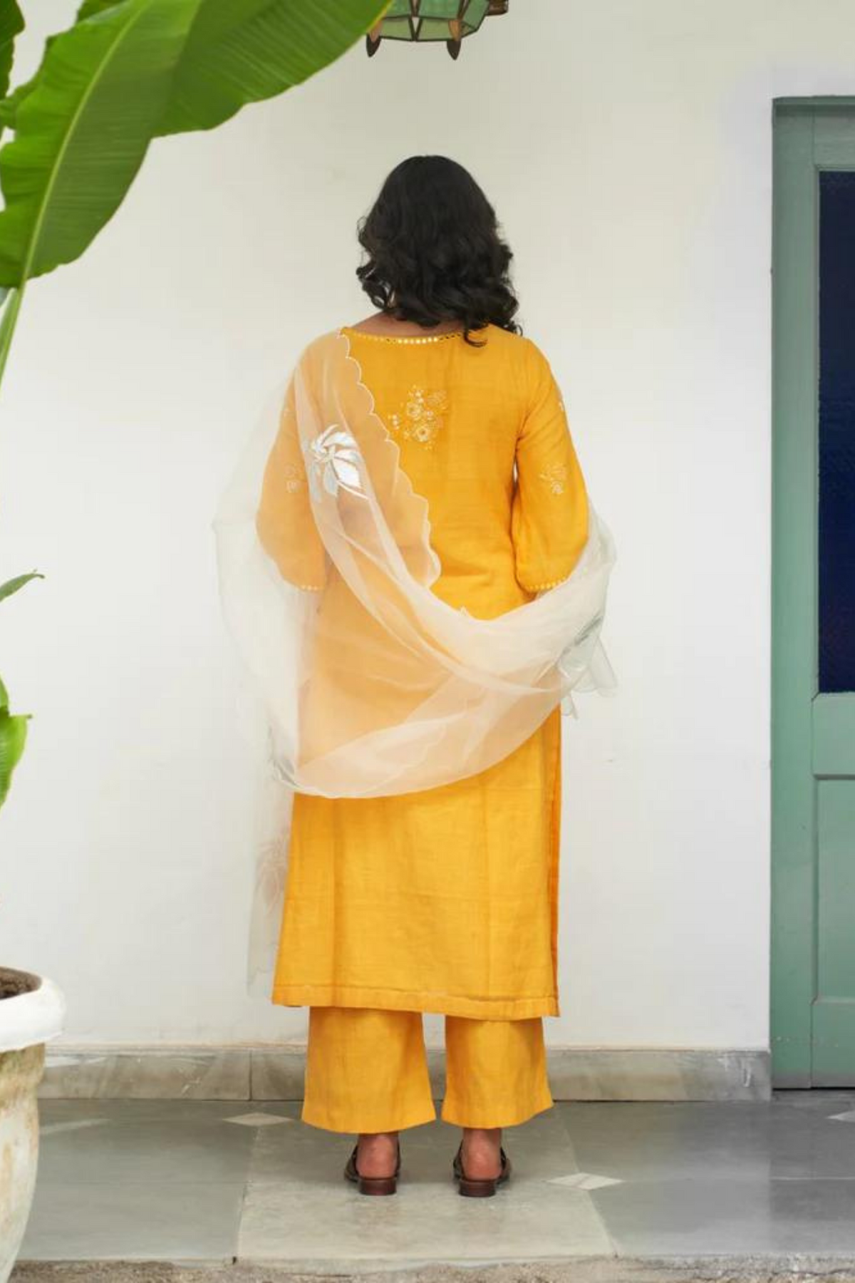 Gul Genda Kurta Set