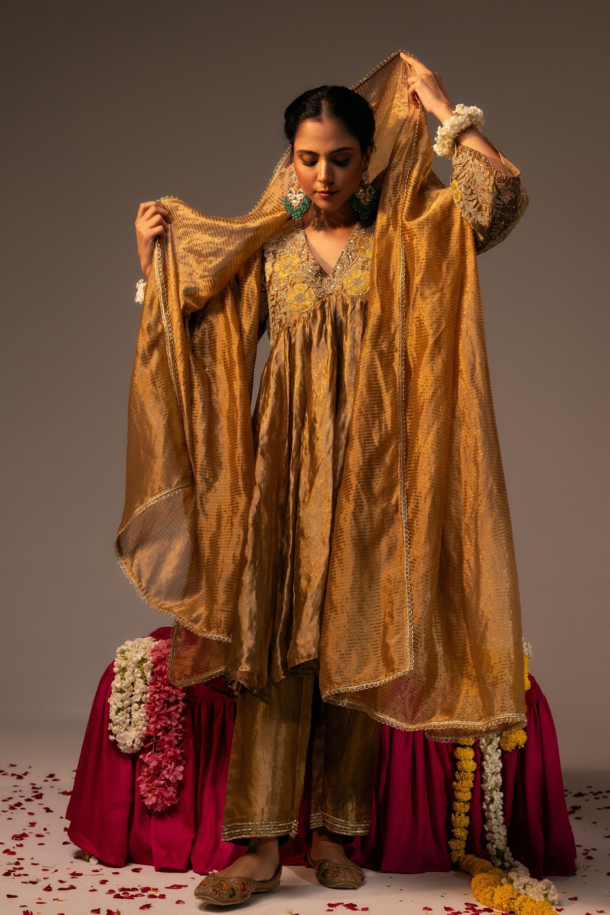 Gold Tissue Kurta With Pant