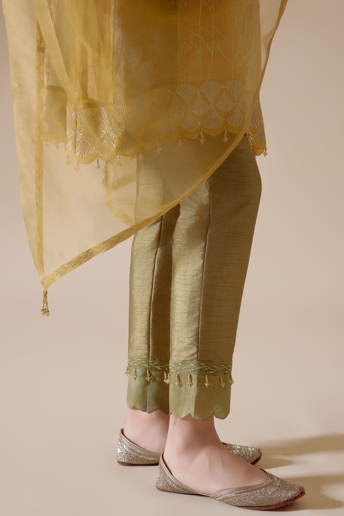 Farida Mustard Kurta Set