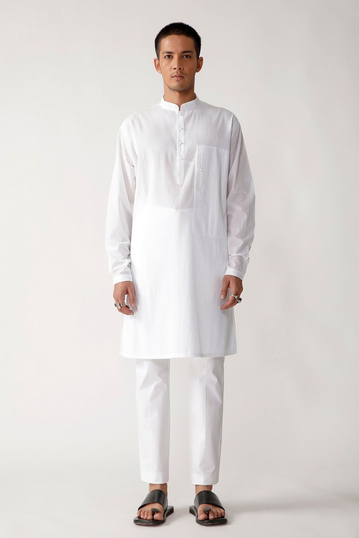 Veerawa Short Pintuck Kurta Set