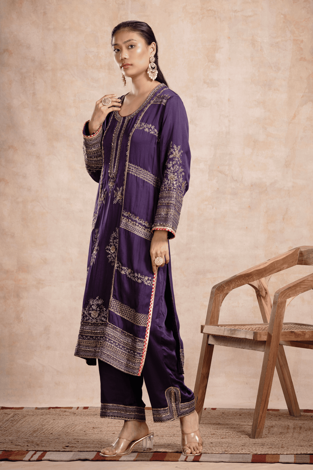 Fiza Aari Kurta Set Jamuni