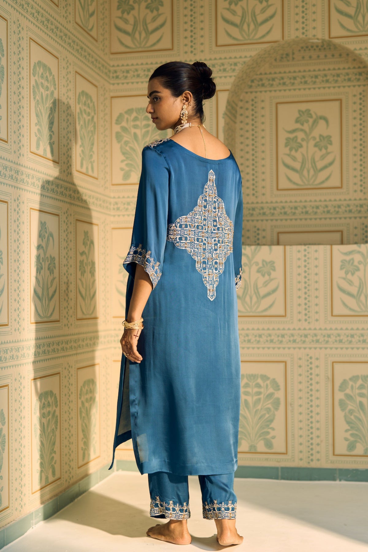 Blue Isha Kurta Set