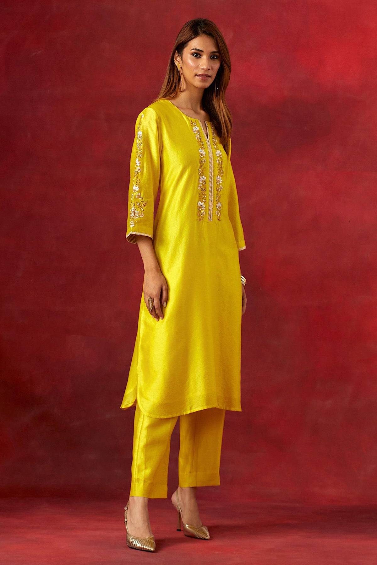 Yellow Round Hem Kurta Set