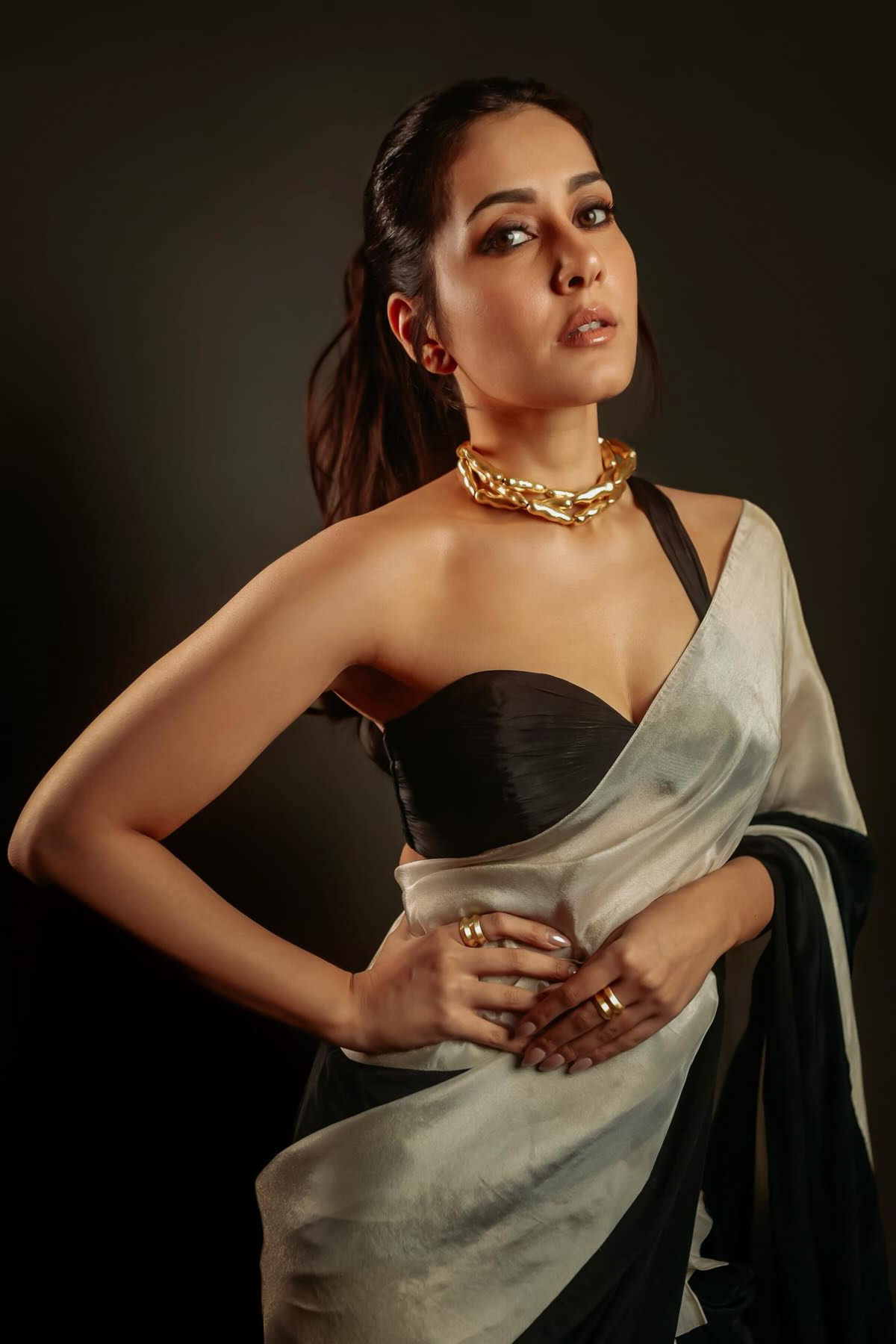 Raashii Khanna in Masumi Mewawalla