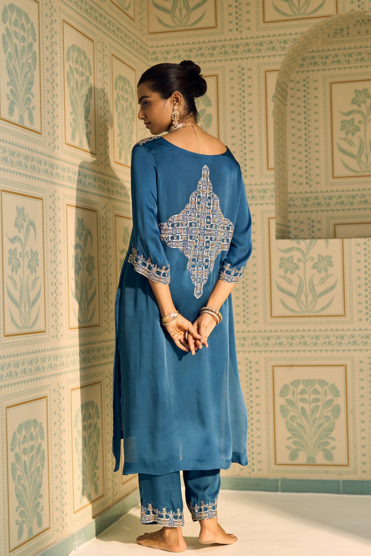 Blue Isha Kurta Set