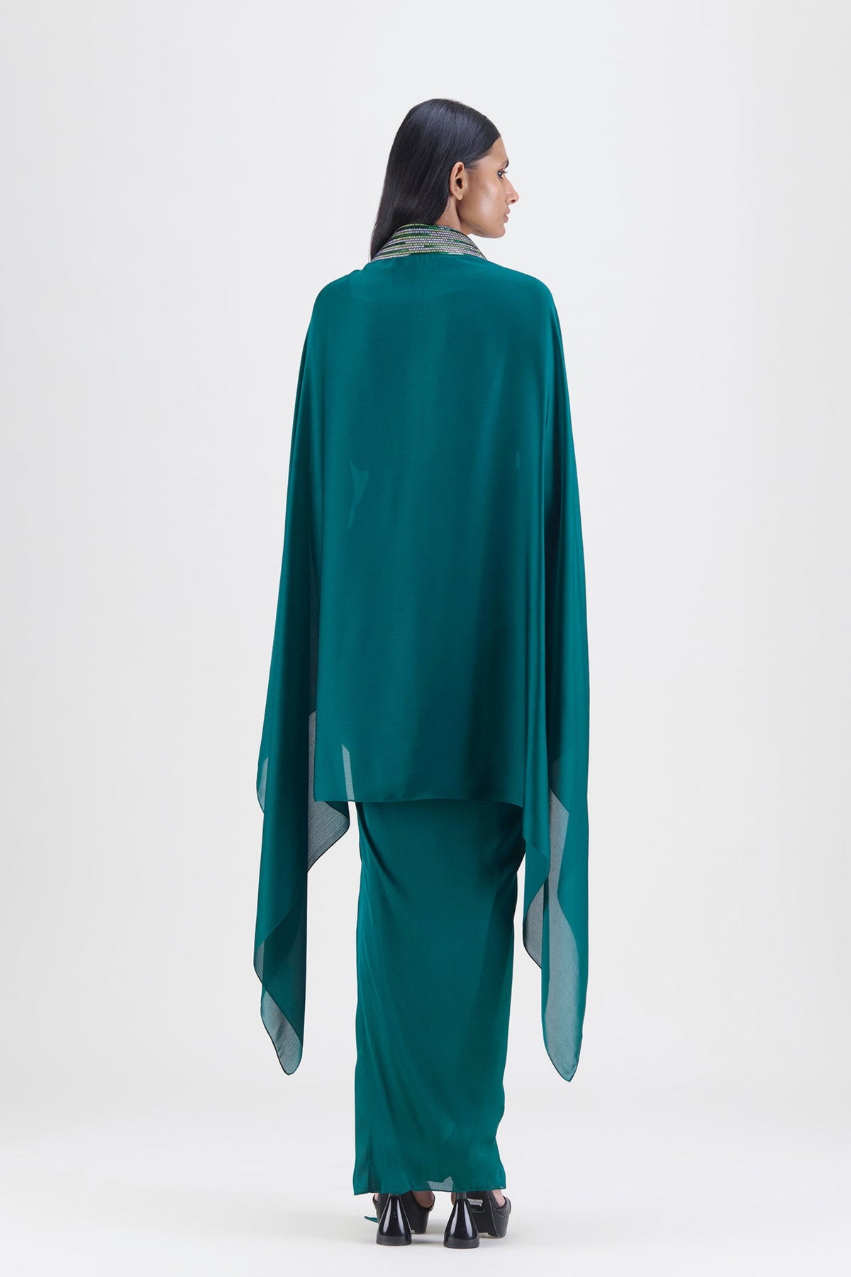 Metallic Emerald Cape