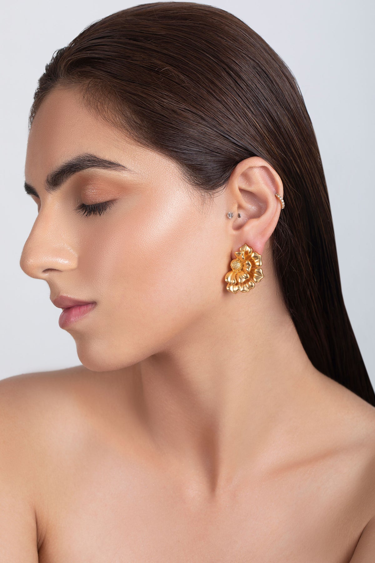 Matte gold avis studs