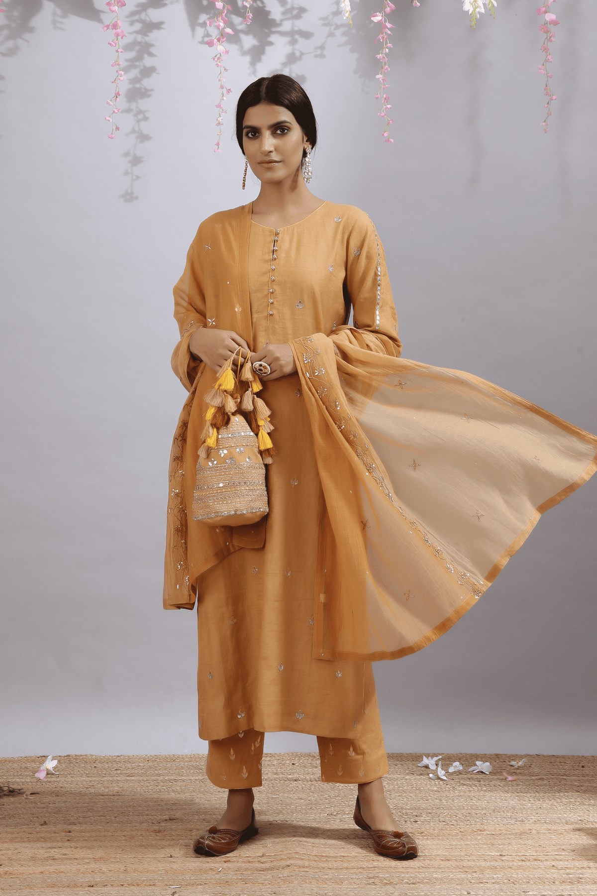 Sona Gottiya Camel Kurta Set