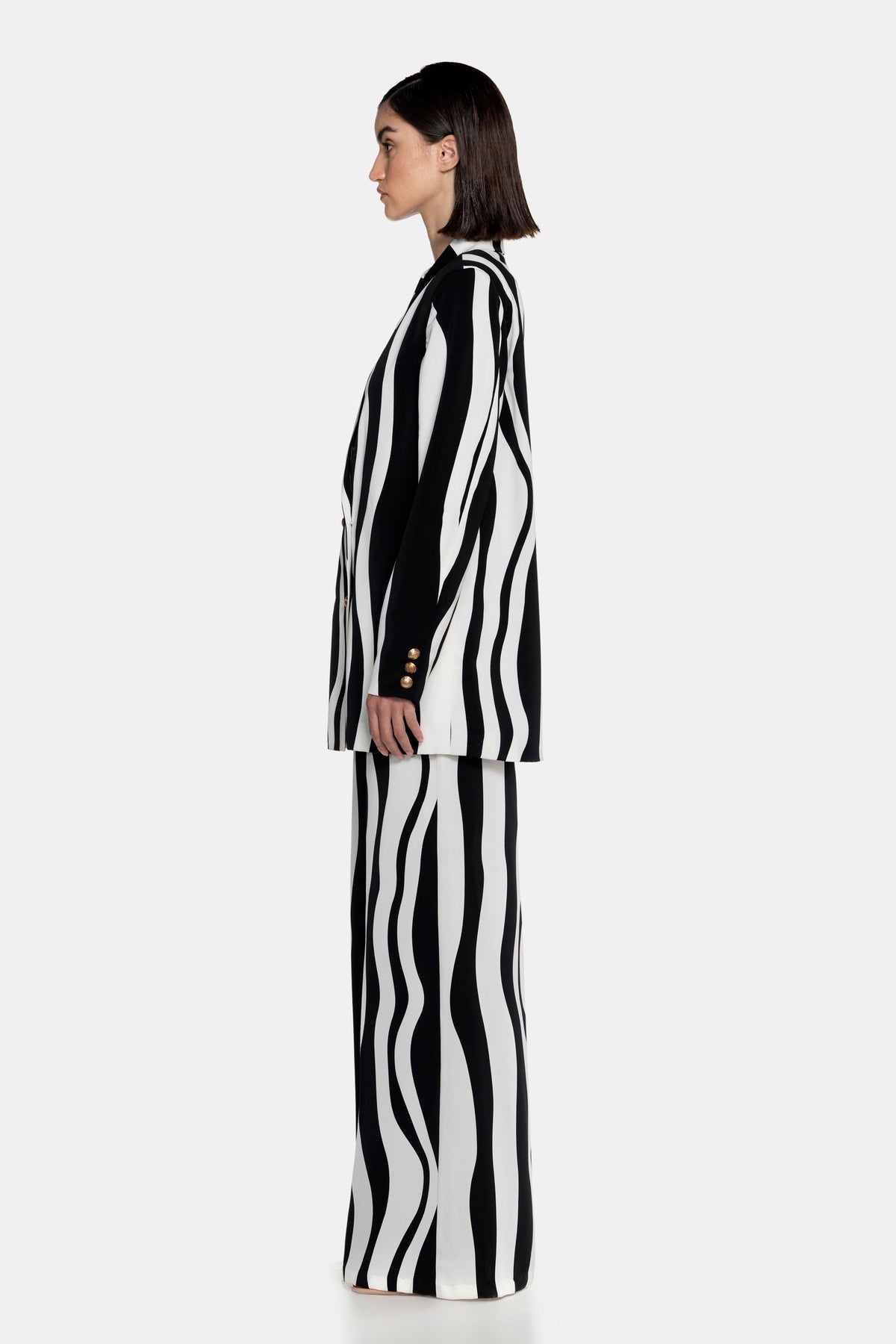 Fluid Graphic Oversized Suit