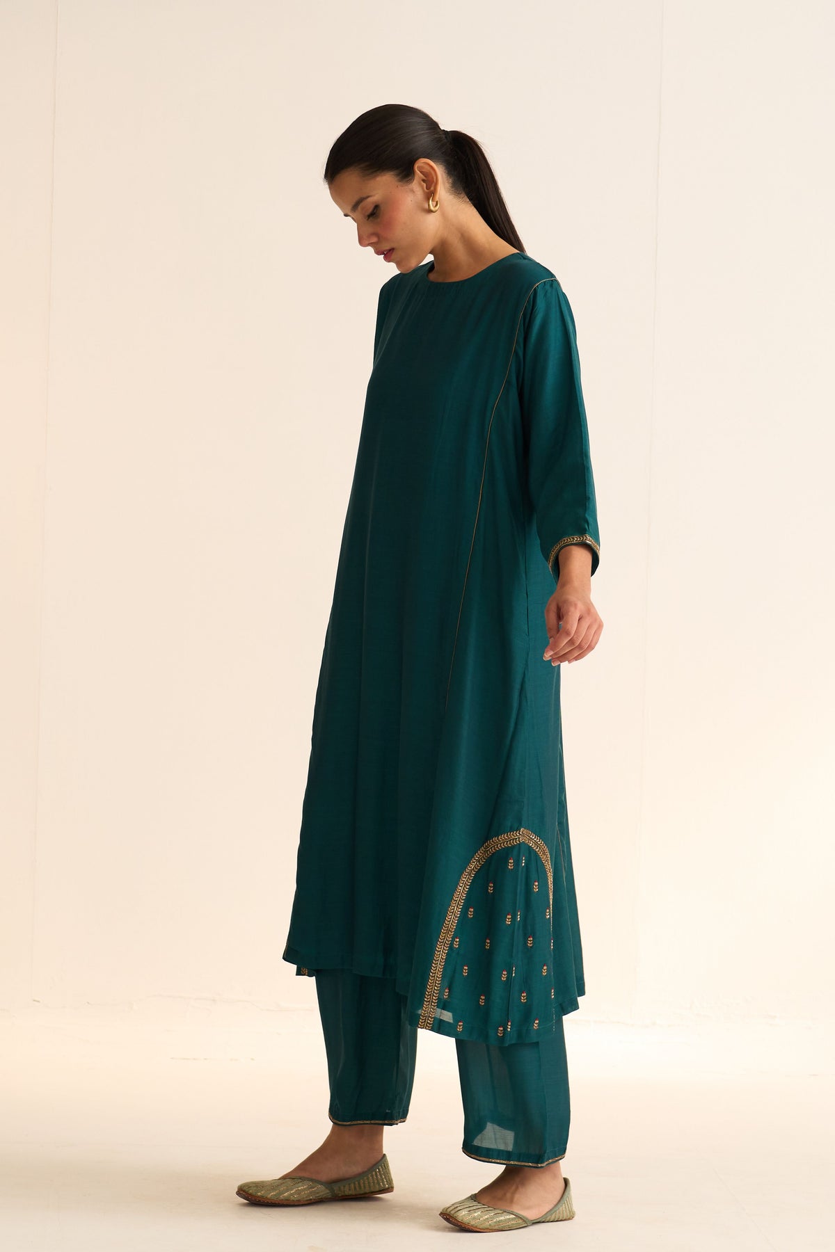 Kumud Teal Kurta