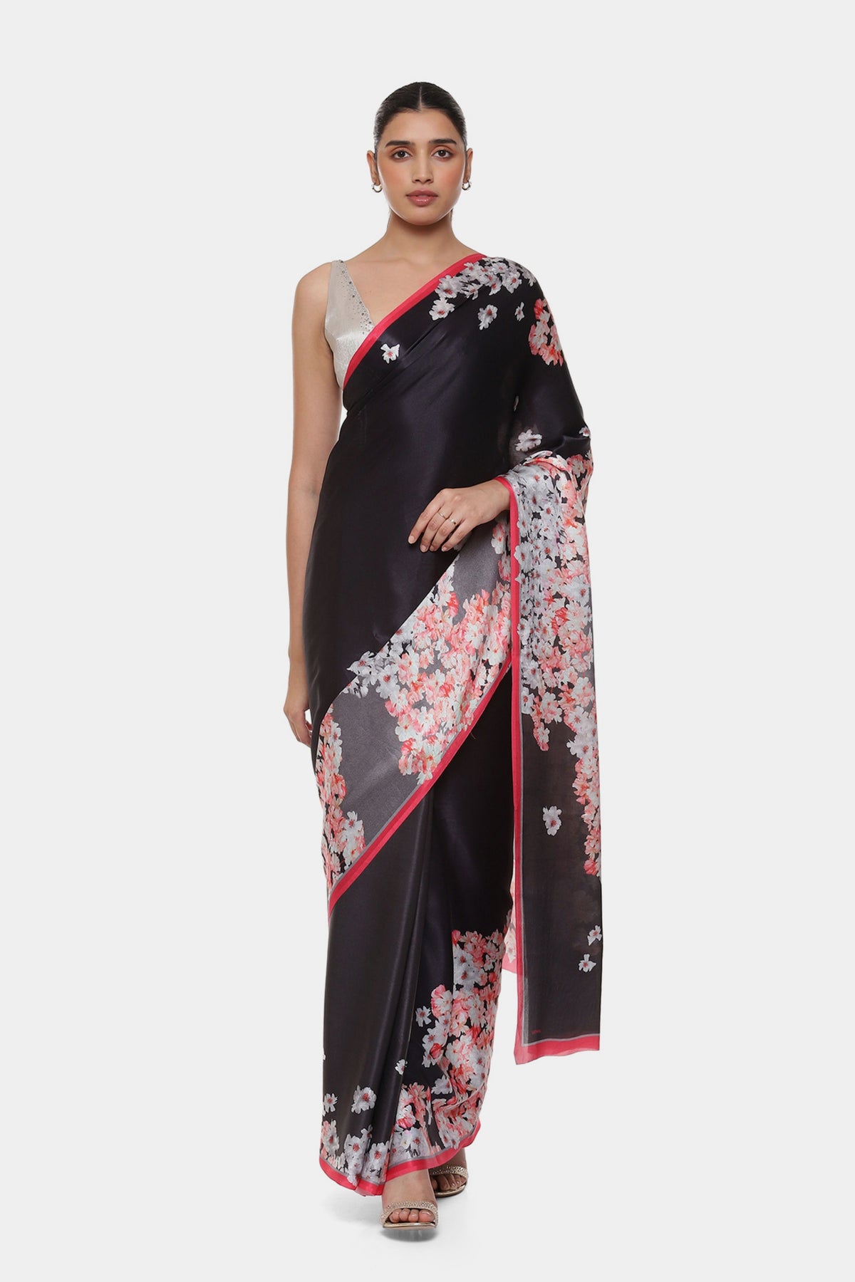 Singular Black Saree