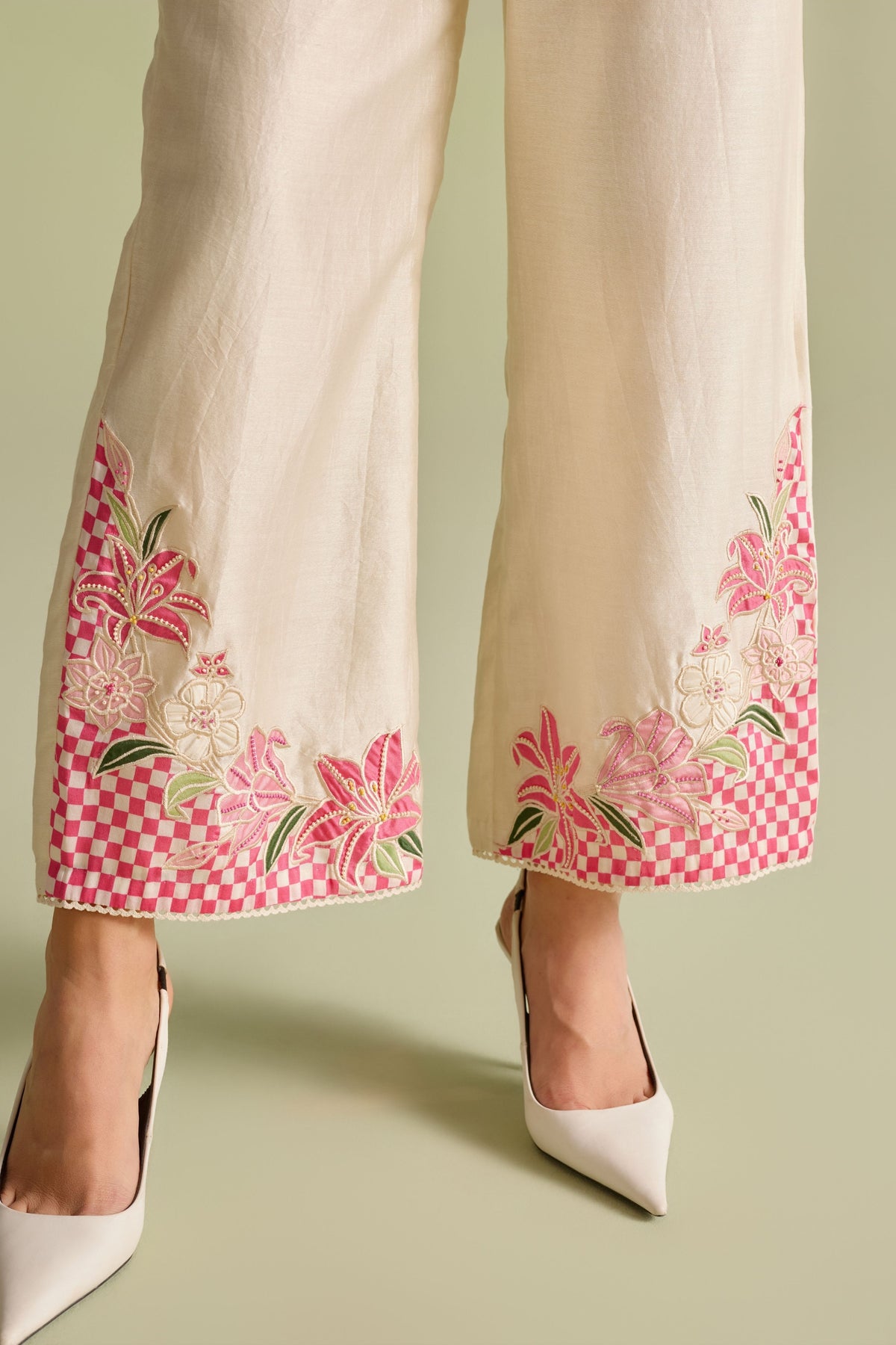 Pinkish Ivory Checkered Pants