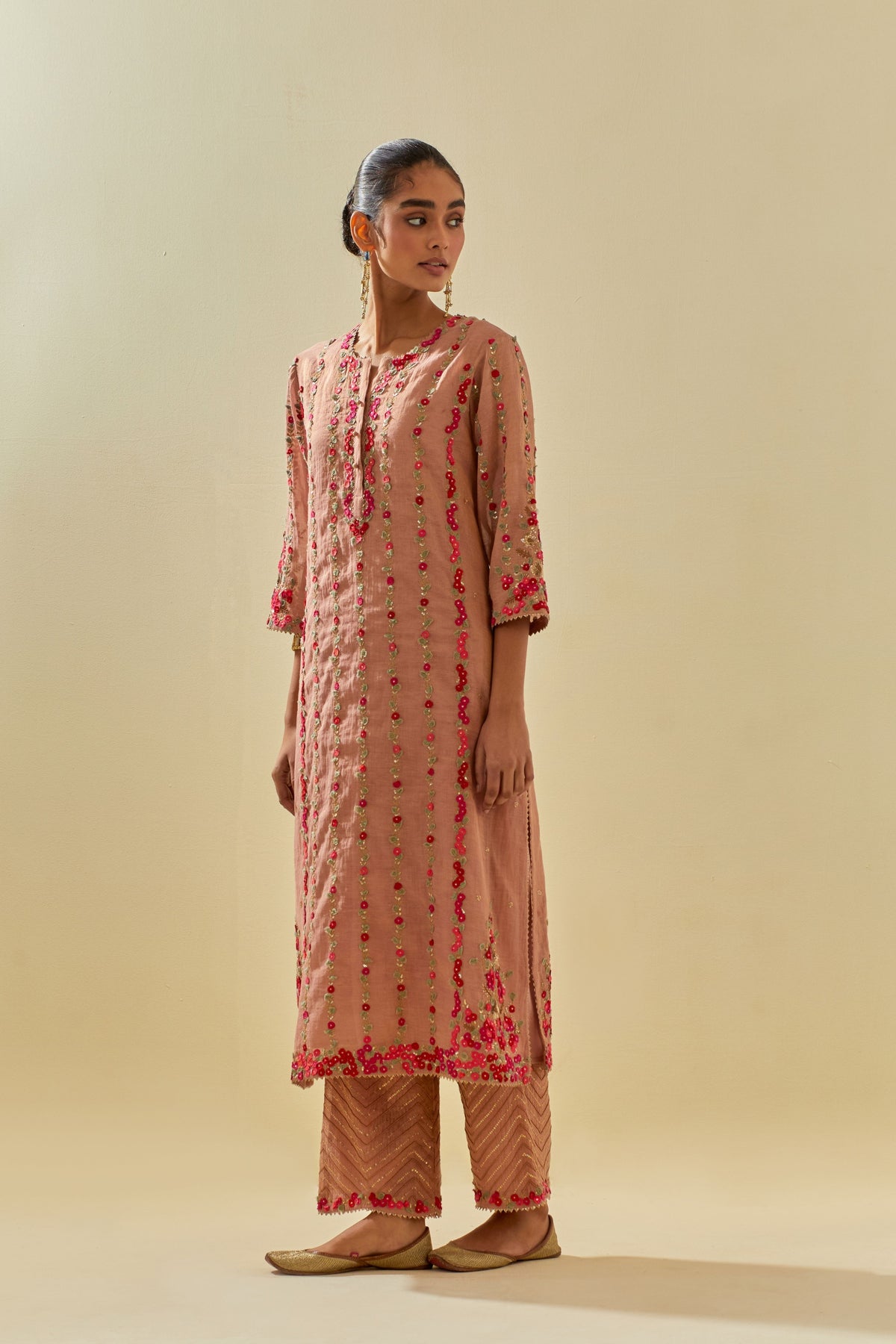 Pink Applique Kurta Set