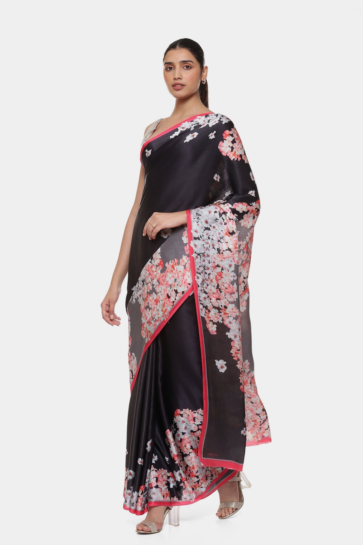 Singular Black Saree