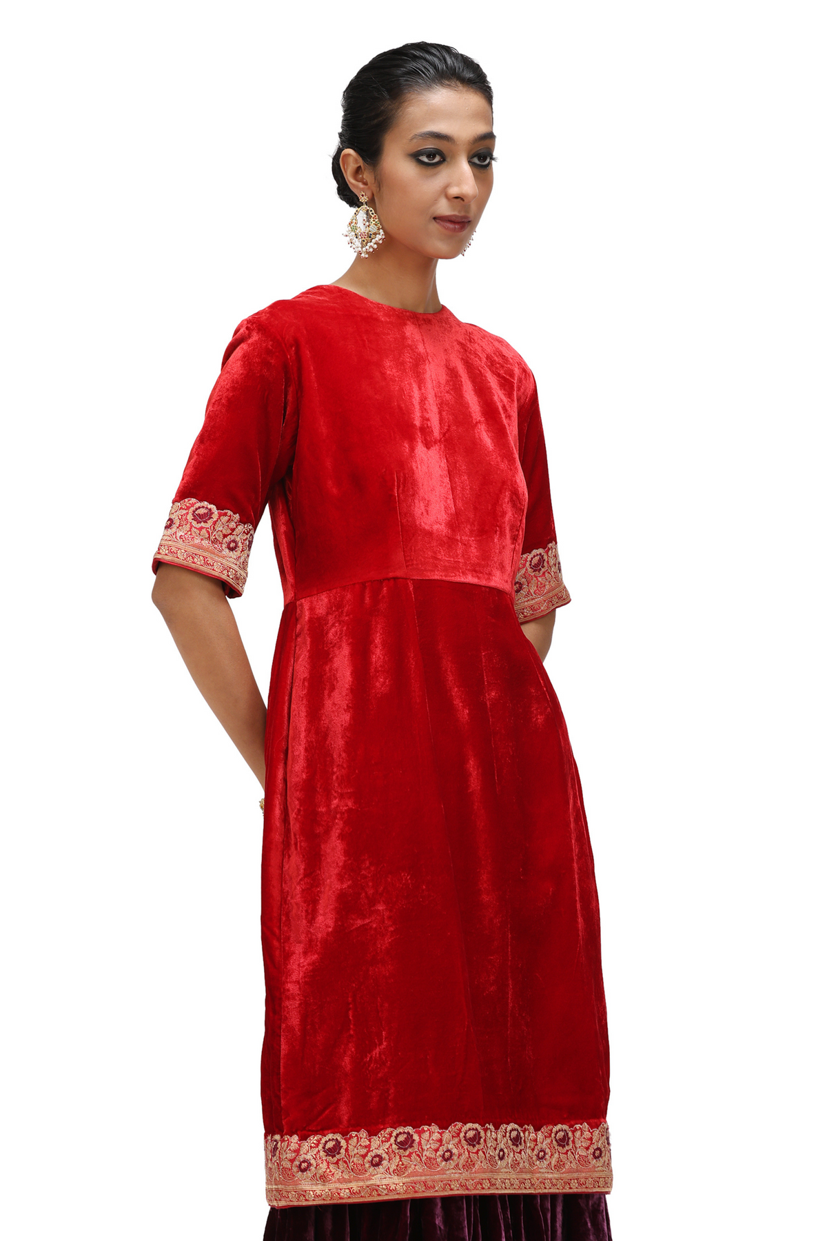 Aajuni Kurta Set