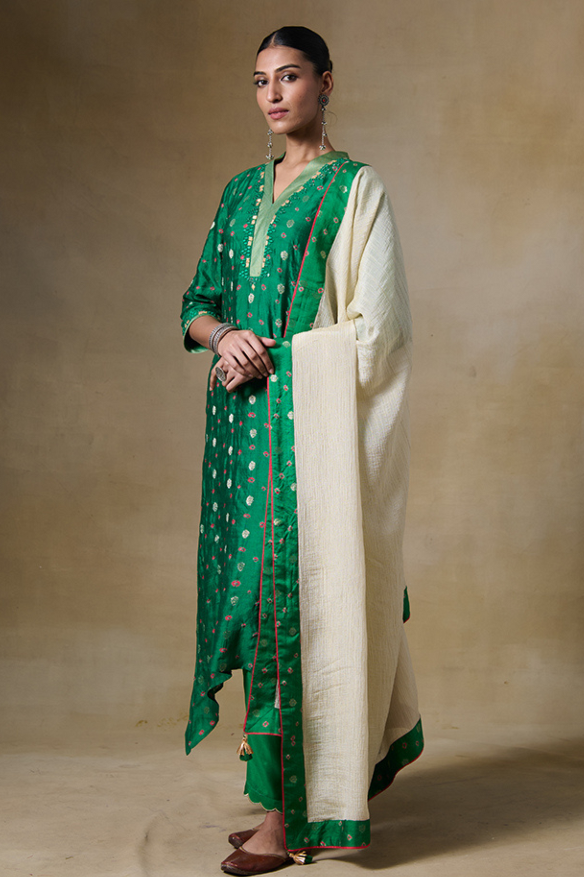 Kanan Kurta Set in Green