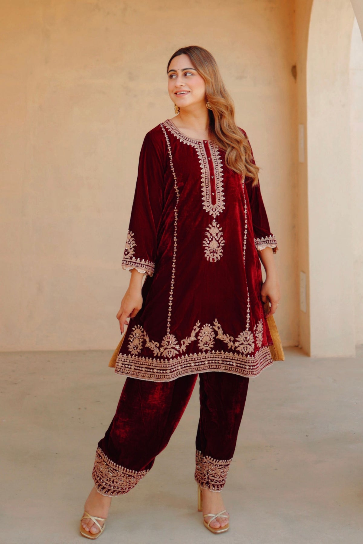 Asiyah Short Maroon Kurta Set