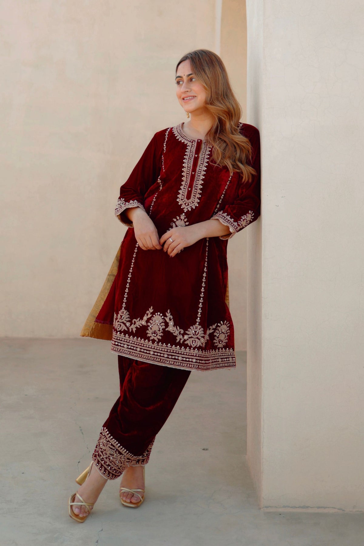 Asiyah Short Maroon Kurta Set