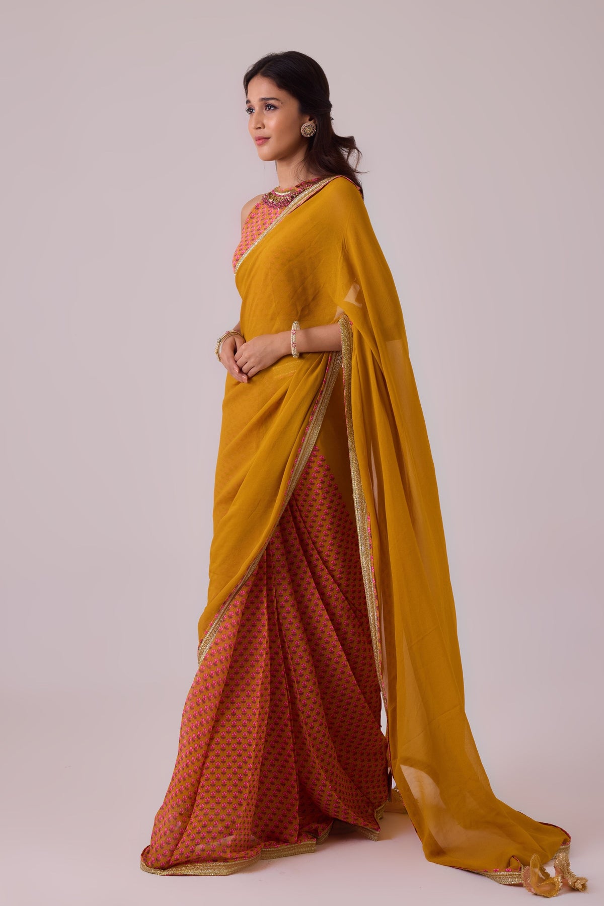 Georgette Saree With Crepe Blouse