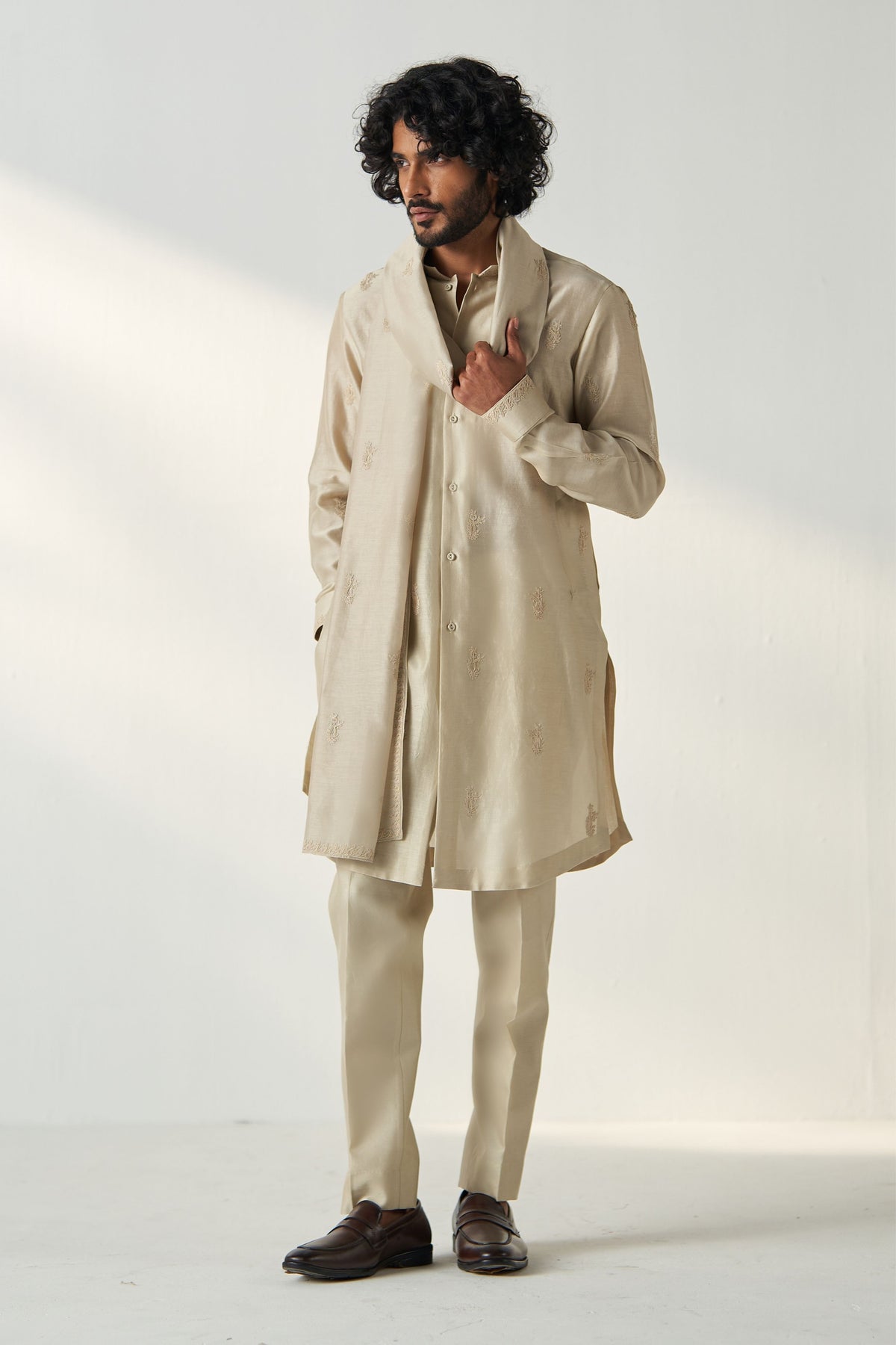 Light Beige Aryan Stole Set