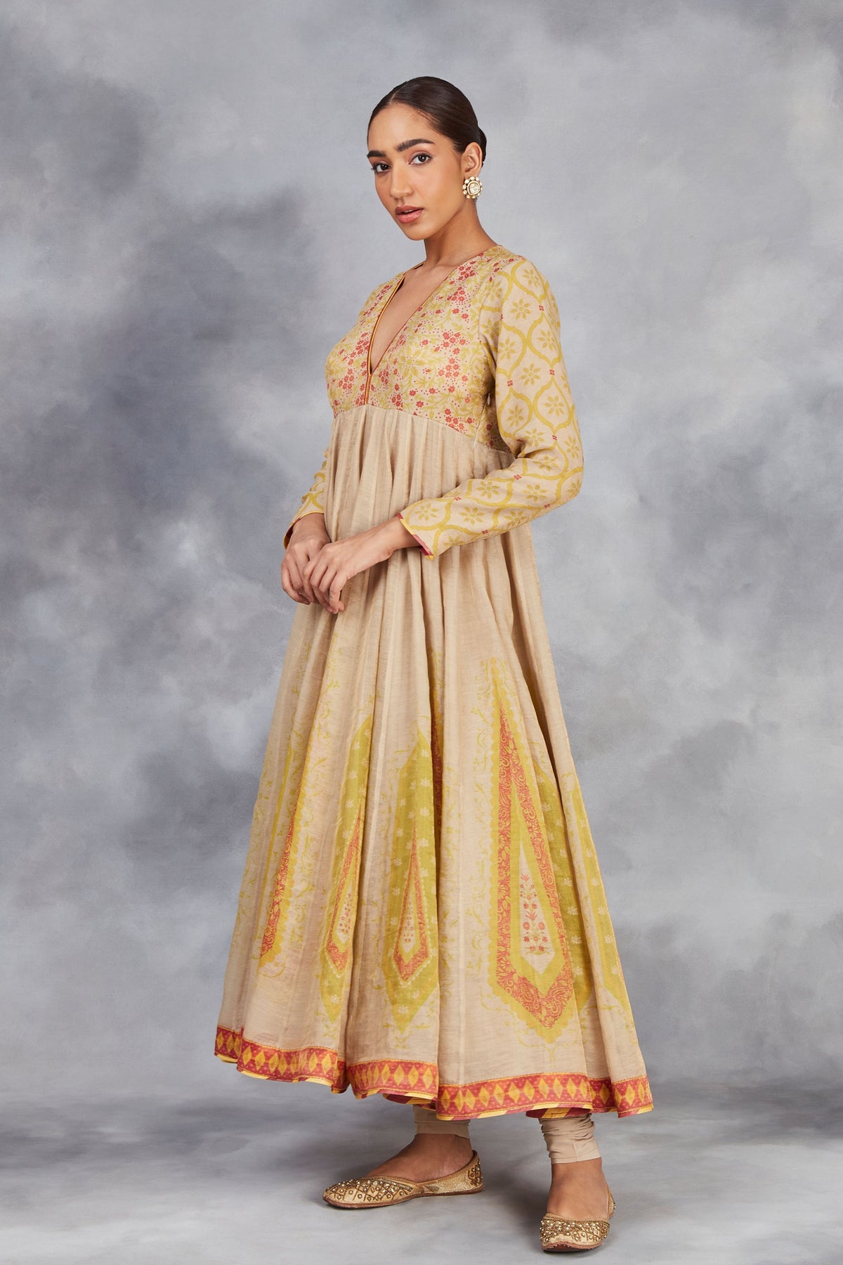 Nayasia Anarkali Set