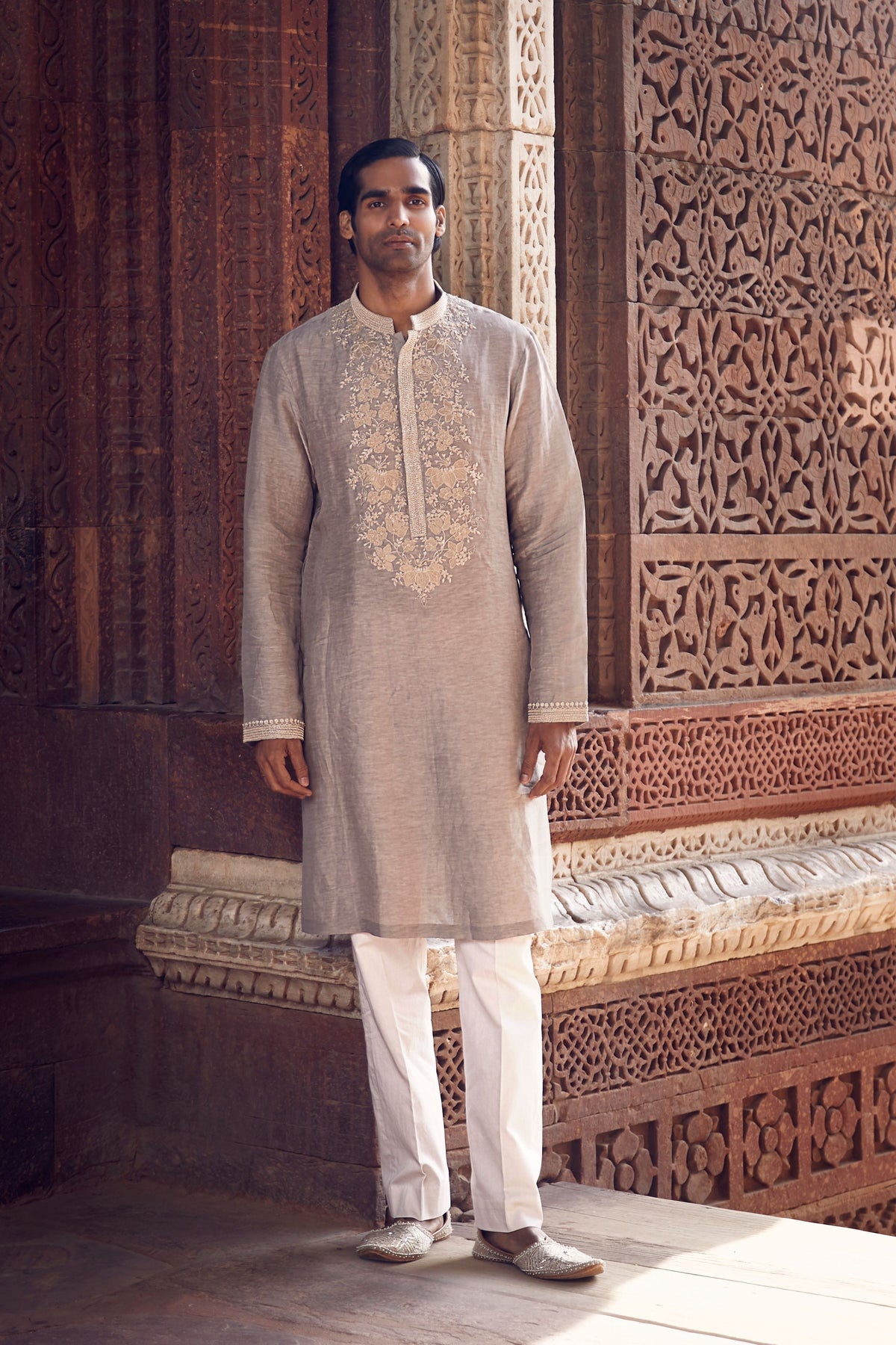 The Scottish Grey Sona Patti Kurta Set