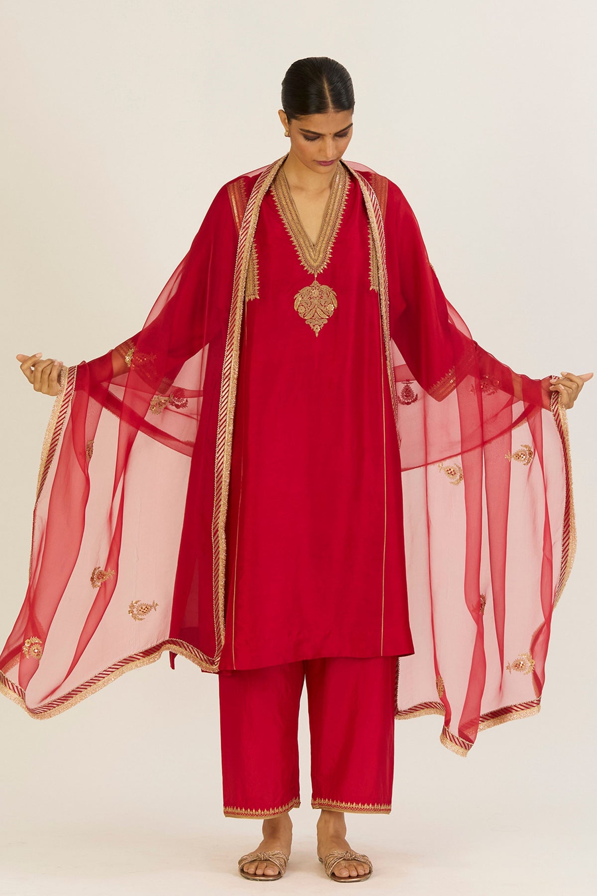 Aparna Red Dupatta