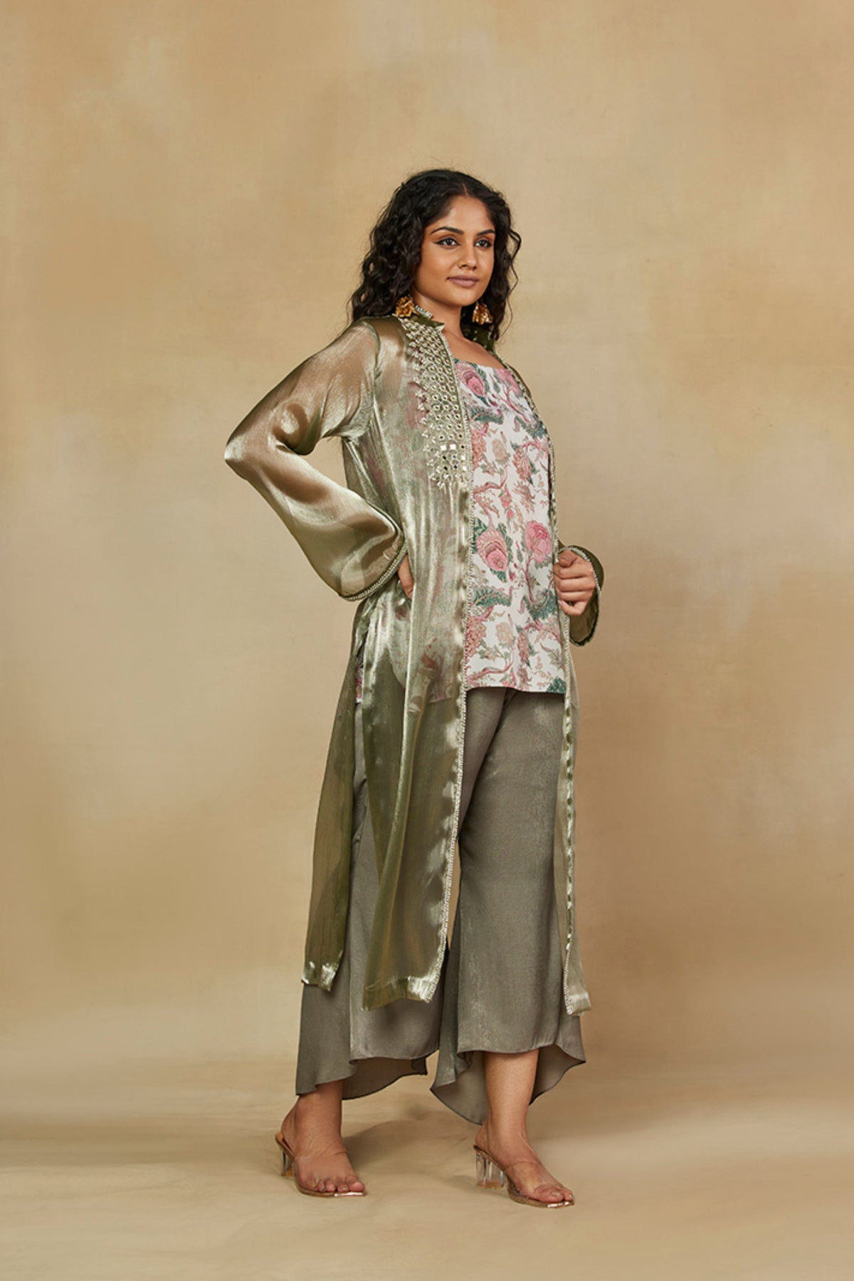 Printed Short Kurta Set with Shrug