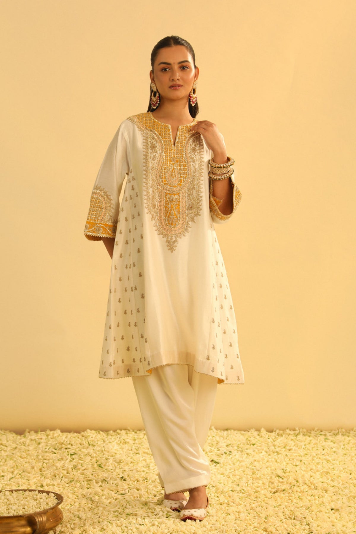 Arisana Daisy Ivory Short Kalidaar With Salwar