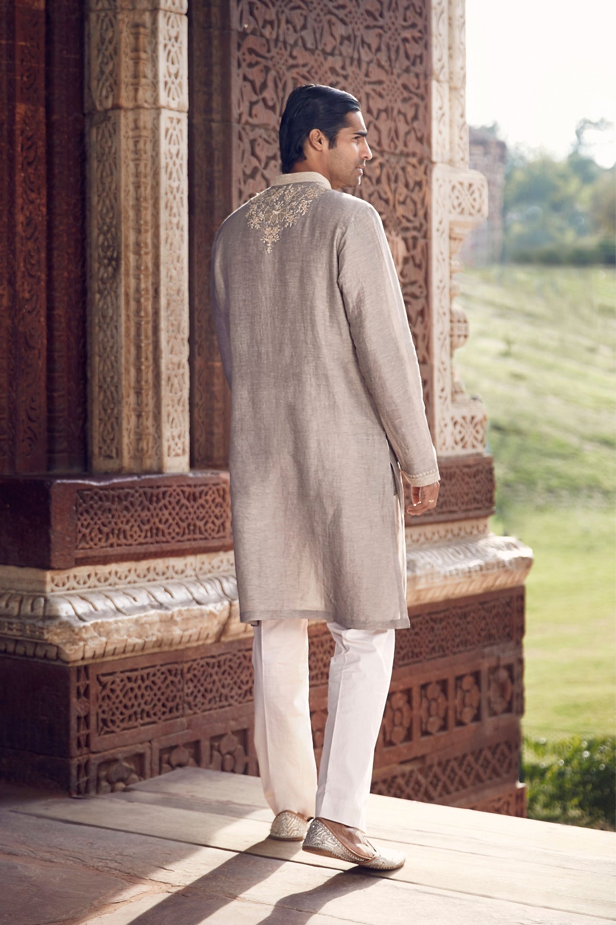 The Scottish Grey Sona Patti Kurta Set