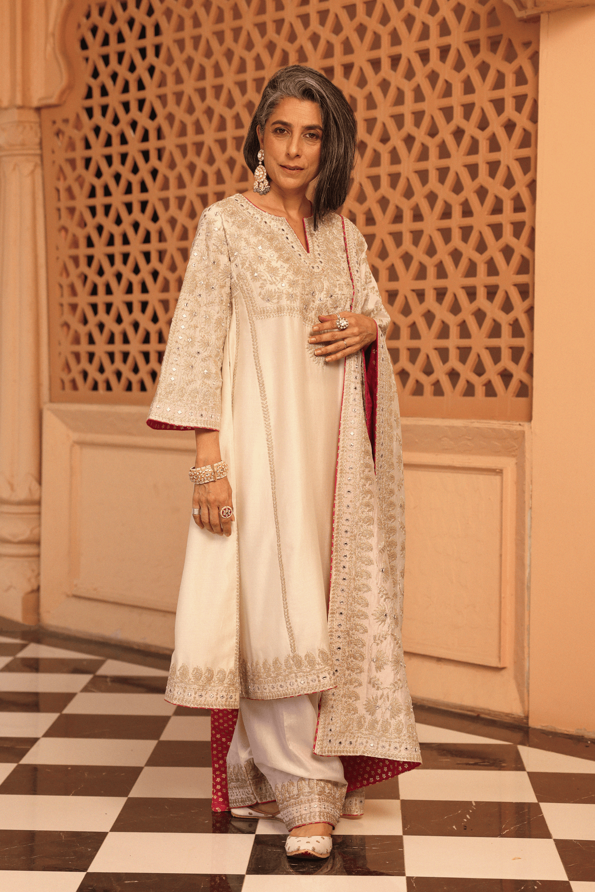 Ivory Chauga With Salwar And Odhni