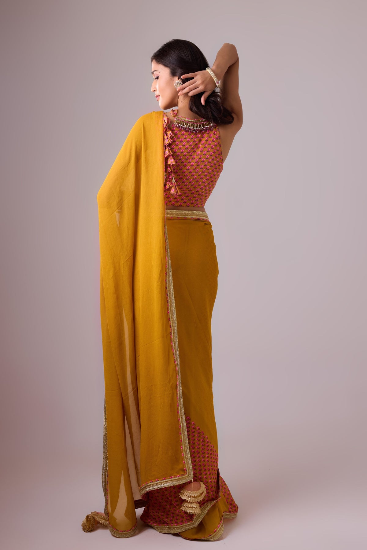 Georgette Saree With Crepe Blouse