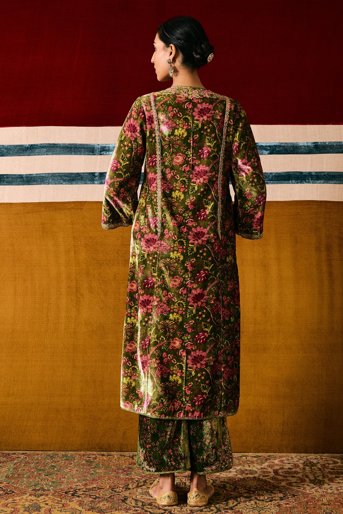 Ashma Kurta Set