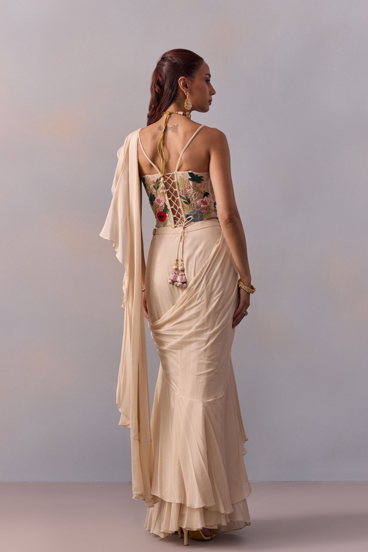 Ivory Saira Pre-draped Saree Set