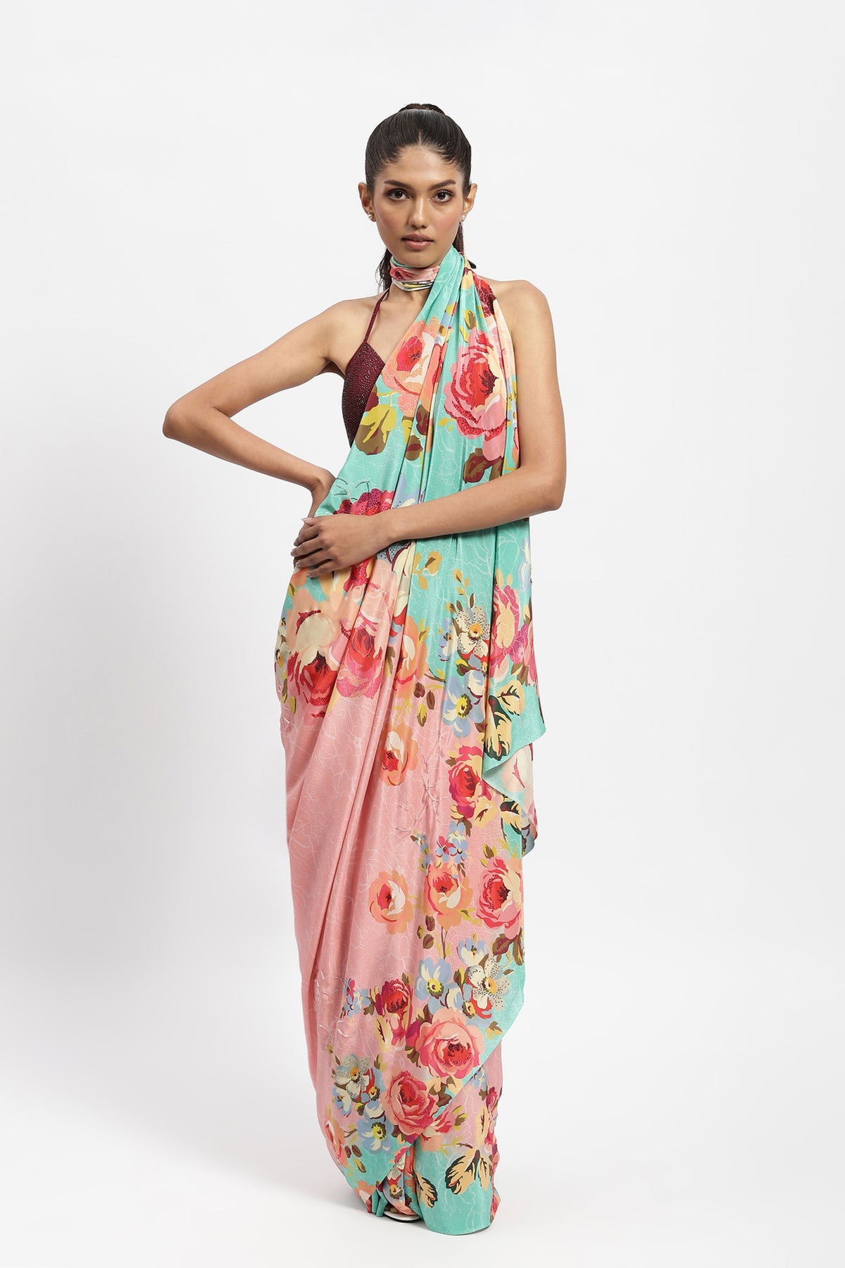 Sky&#39;s the Limit Embellished Saree