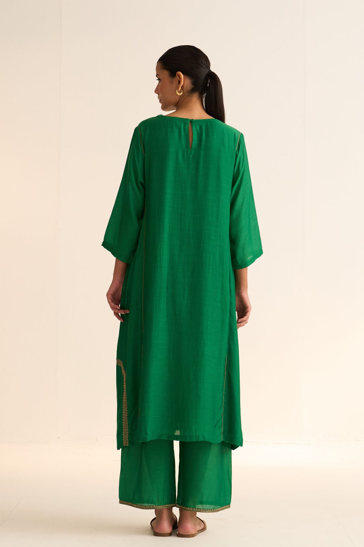 Mridini Green Kurta Set