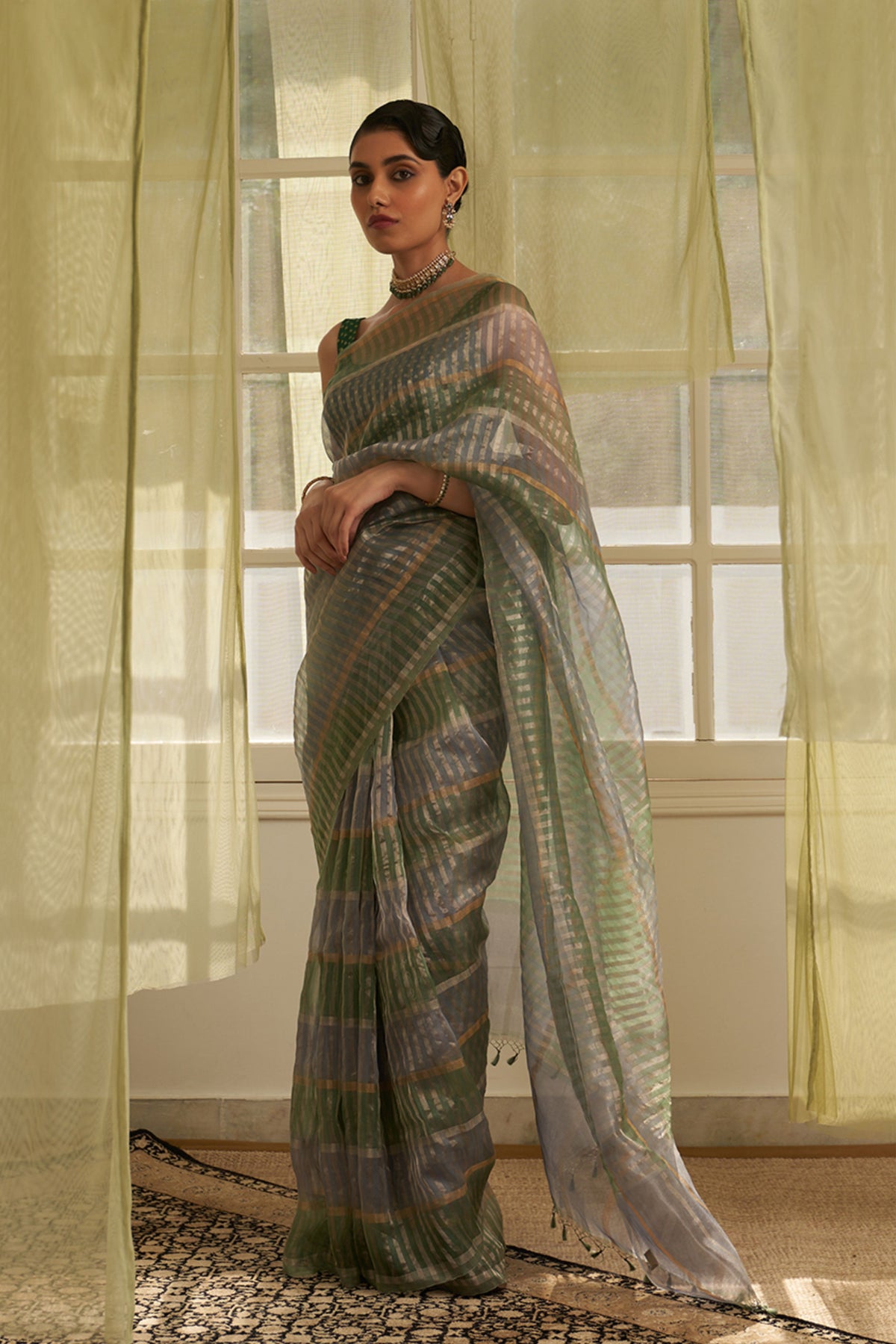 Dhaari Green Saree