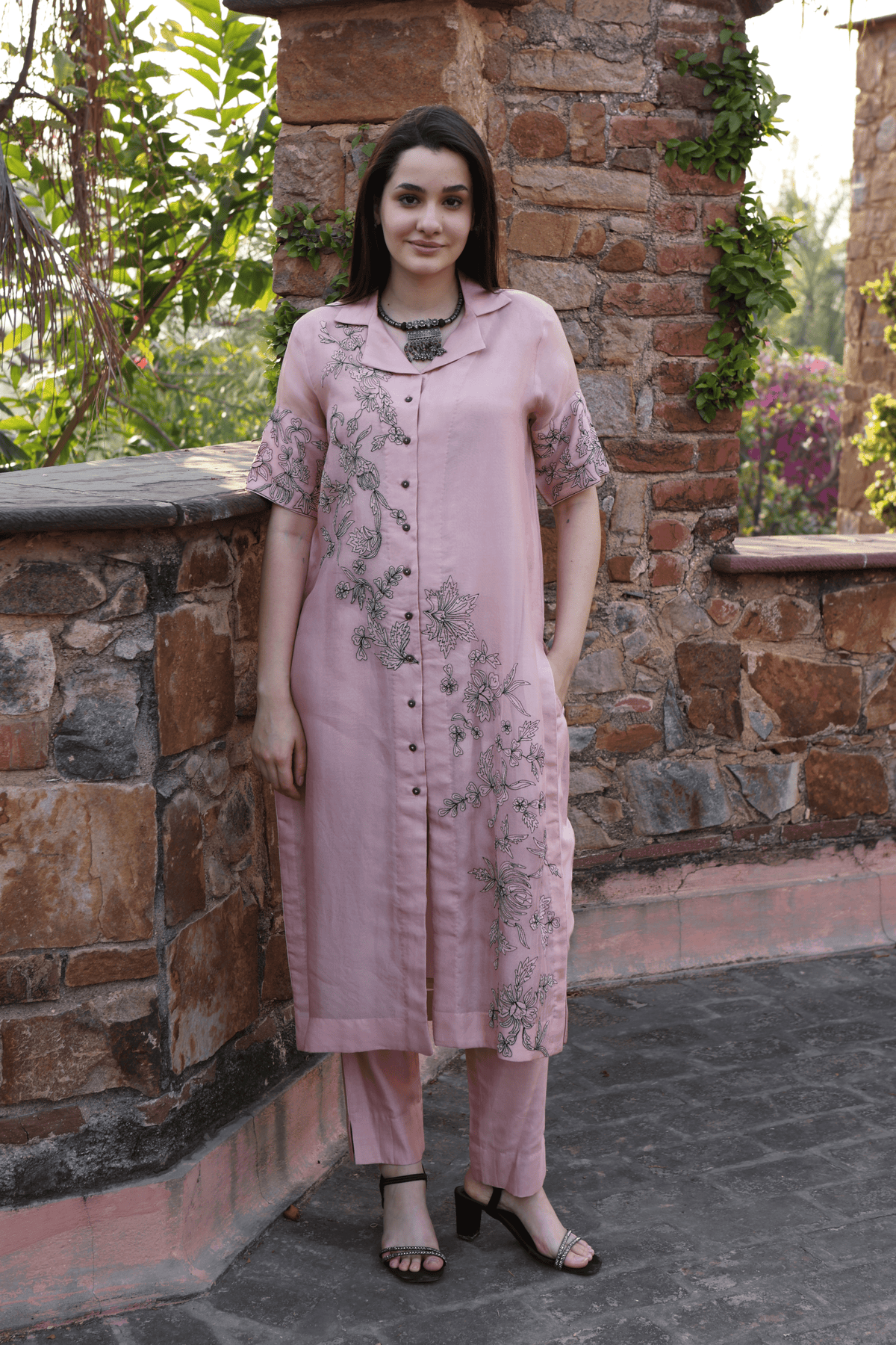 Dusty Pink Applique Kurta And Pant