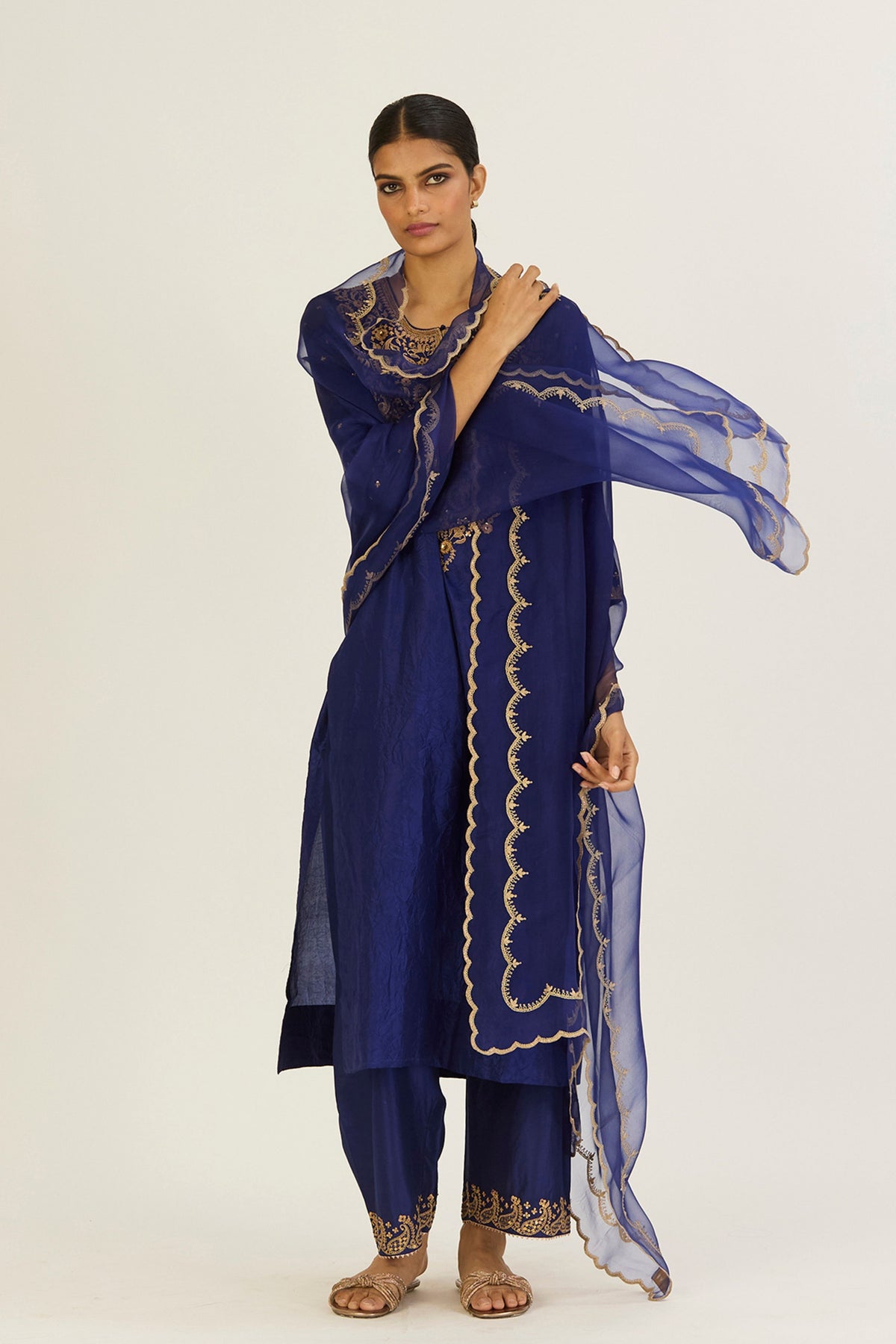 Kaveri Dual Scallop Dupatta