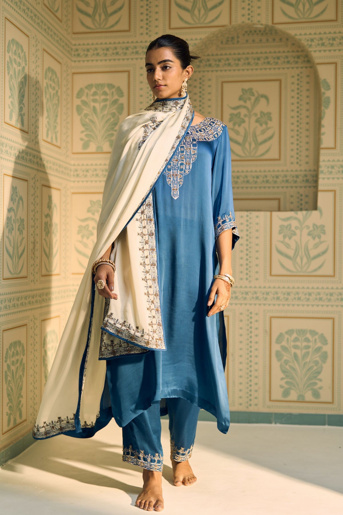 Blue Isha Kurta Set