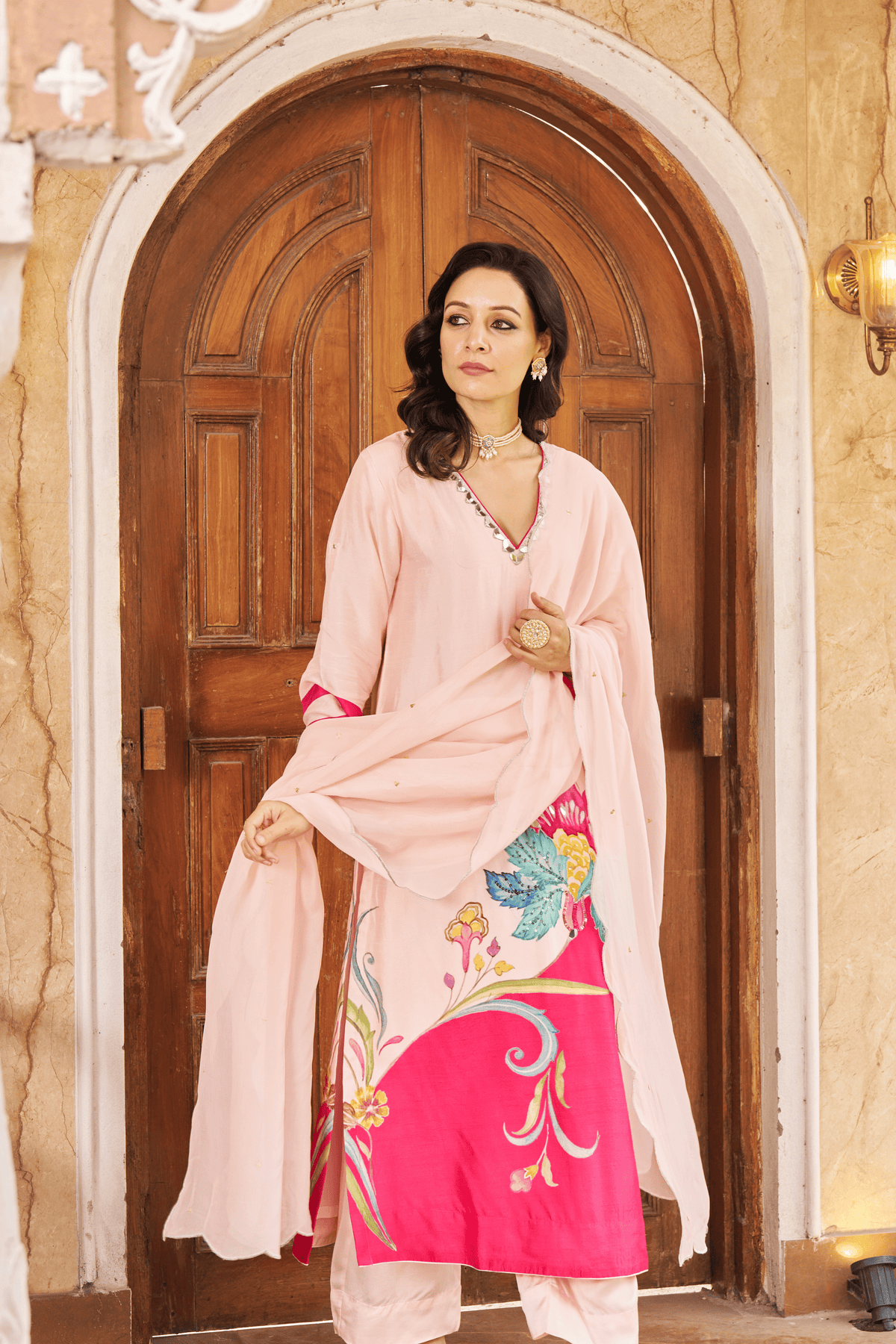 Nayaab Pink Kurta Set