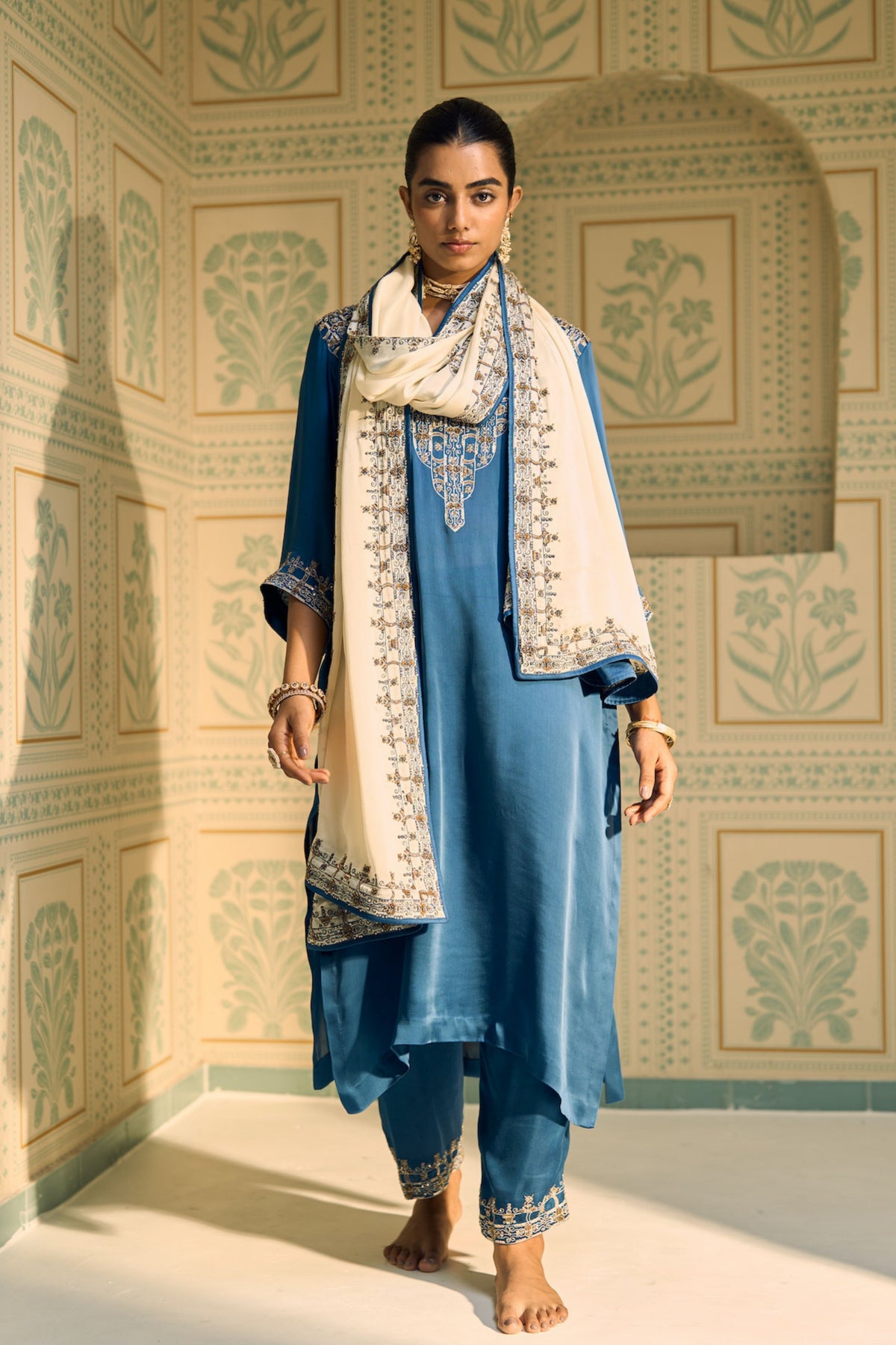 Blue Isha Kurta Set