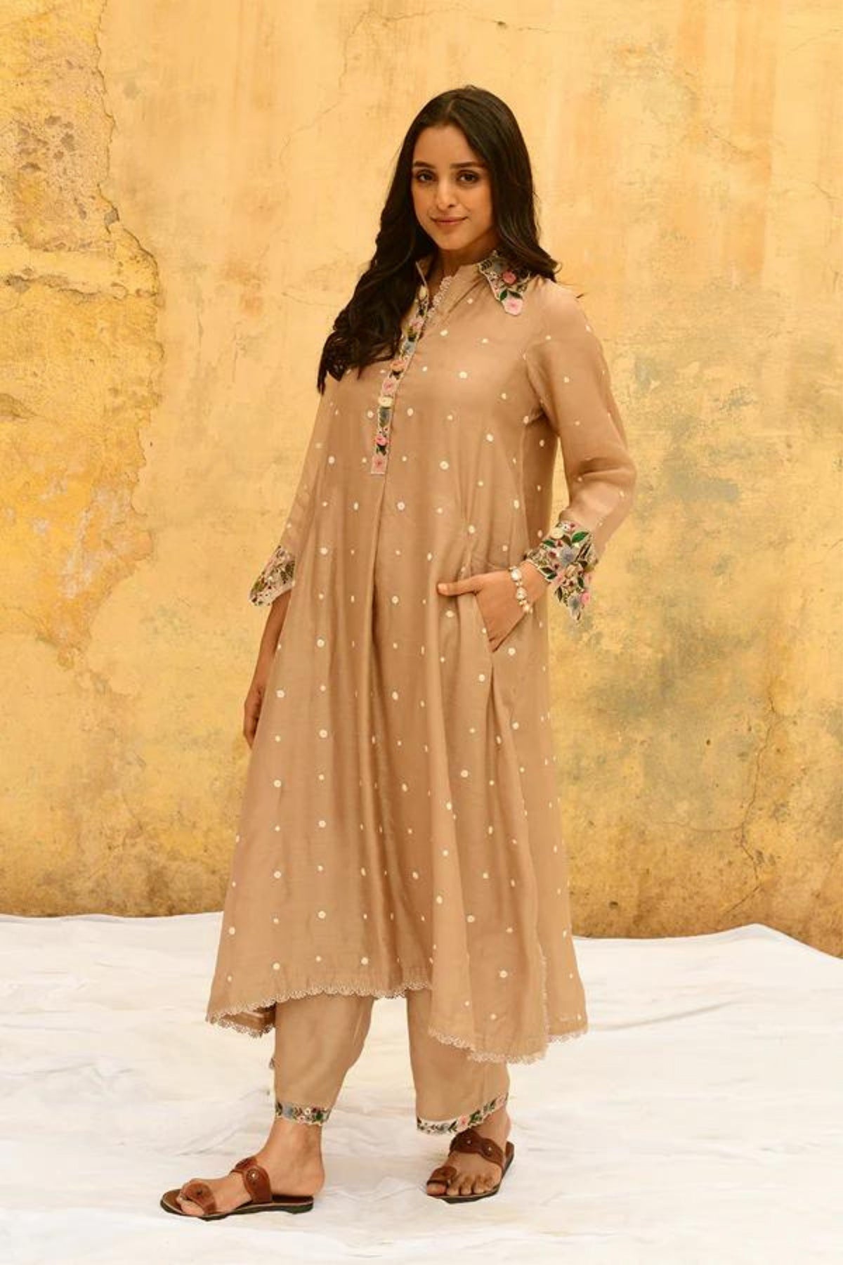 Ivory Orchid Collar Style Kurta Set