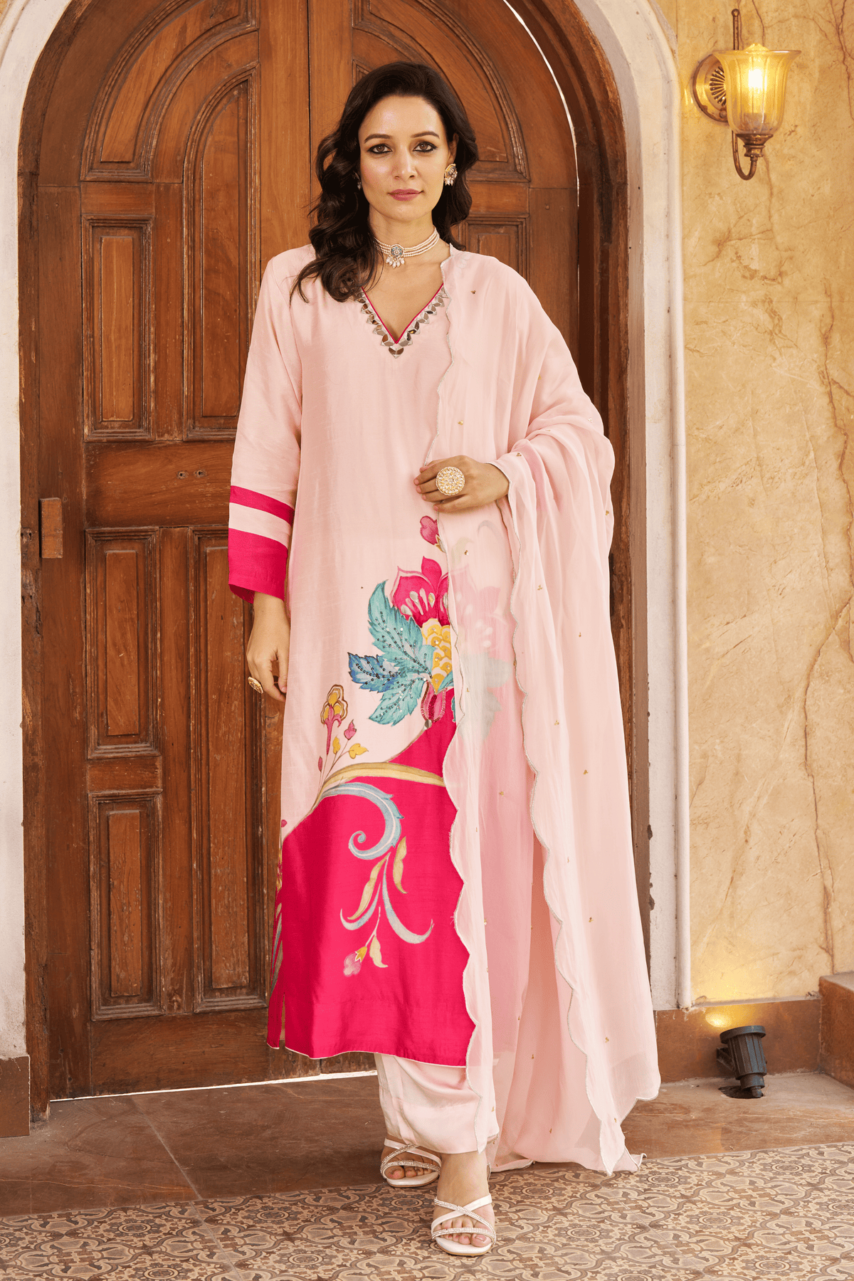 Nayaab Pink Kurta Set