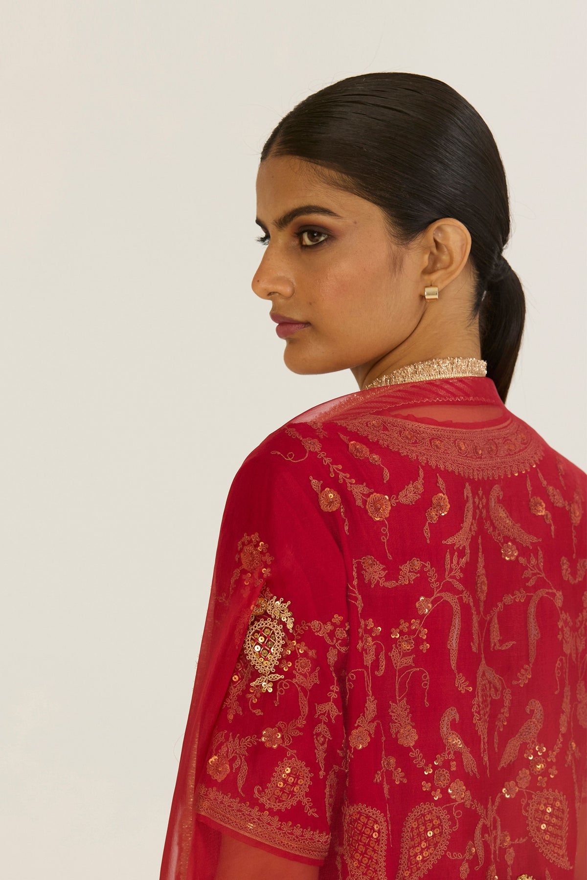 Aparna Dupatta