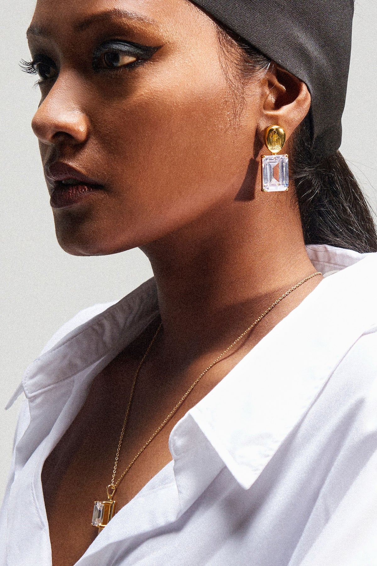 White Zementine Essential Earrings