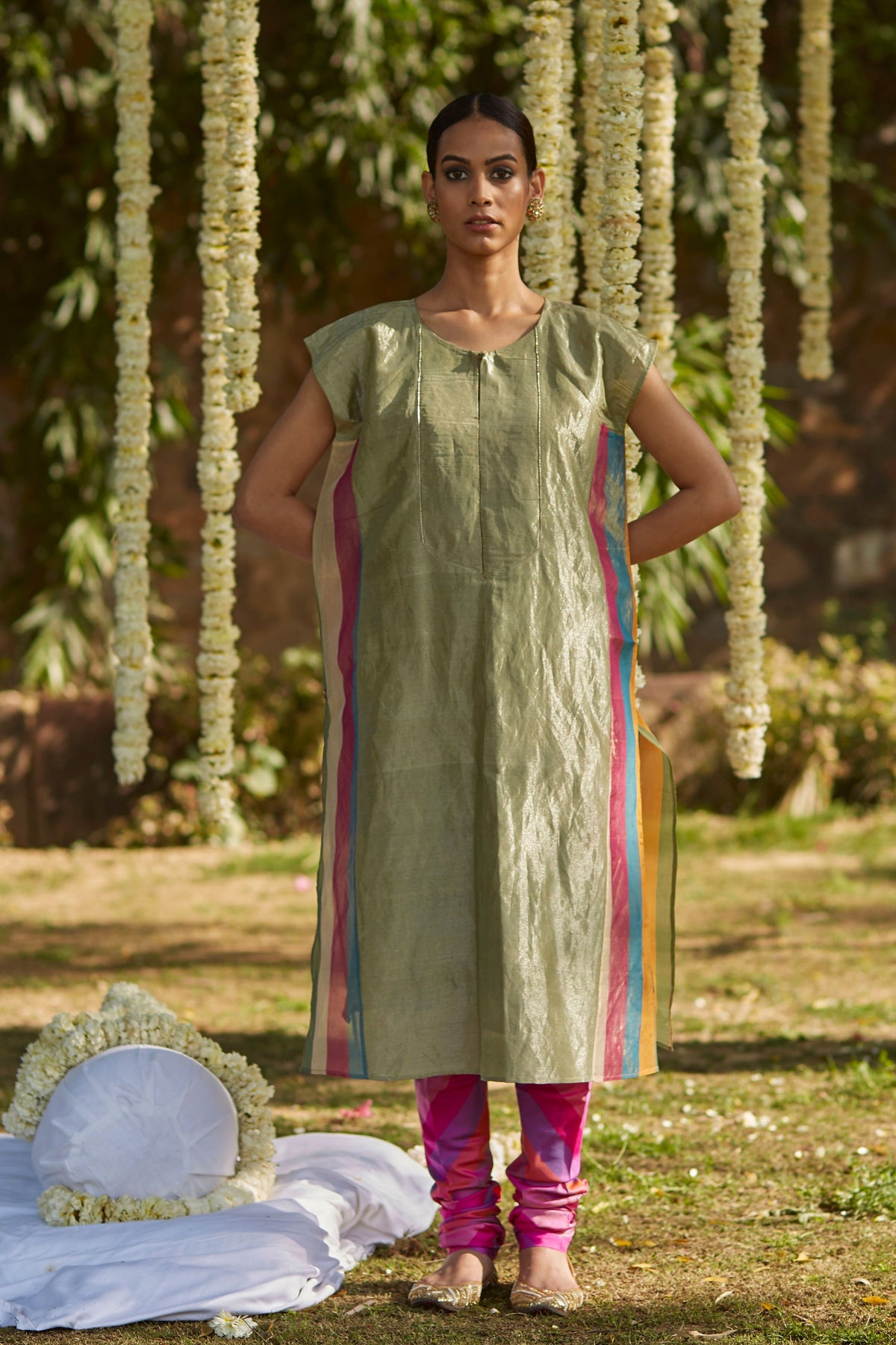 Tulsi Kurta