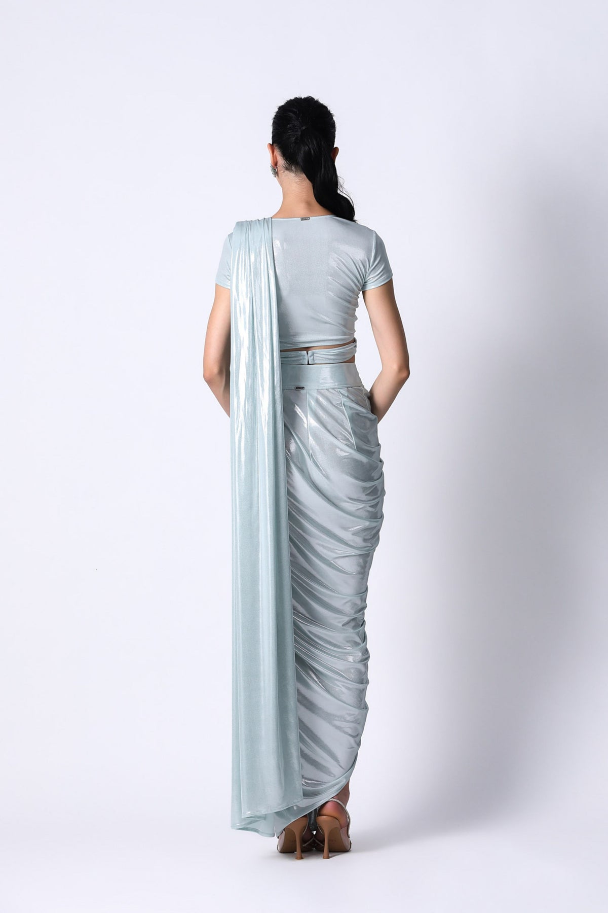 Liquid Top With Waterfall Sari