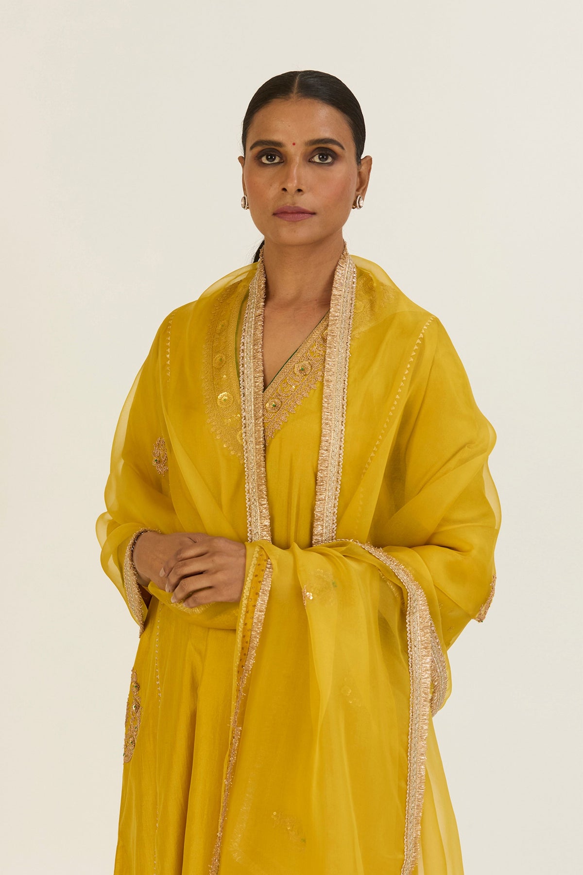 Aparna Gota Dupatta