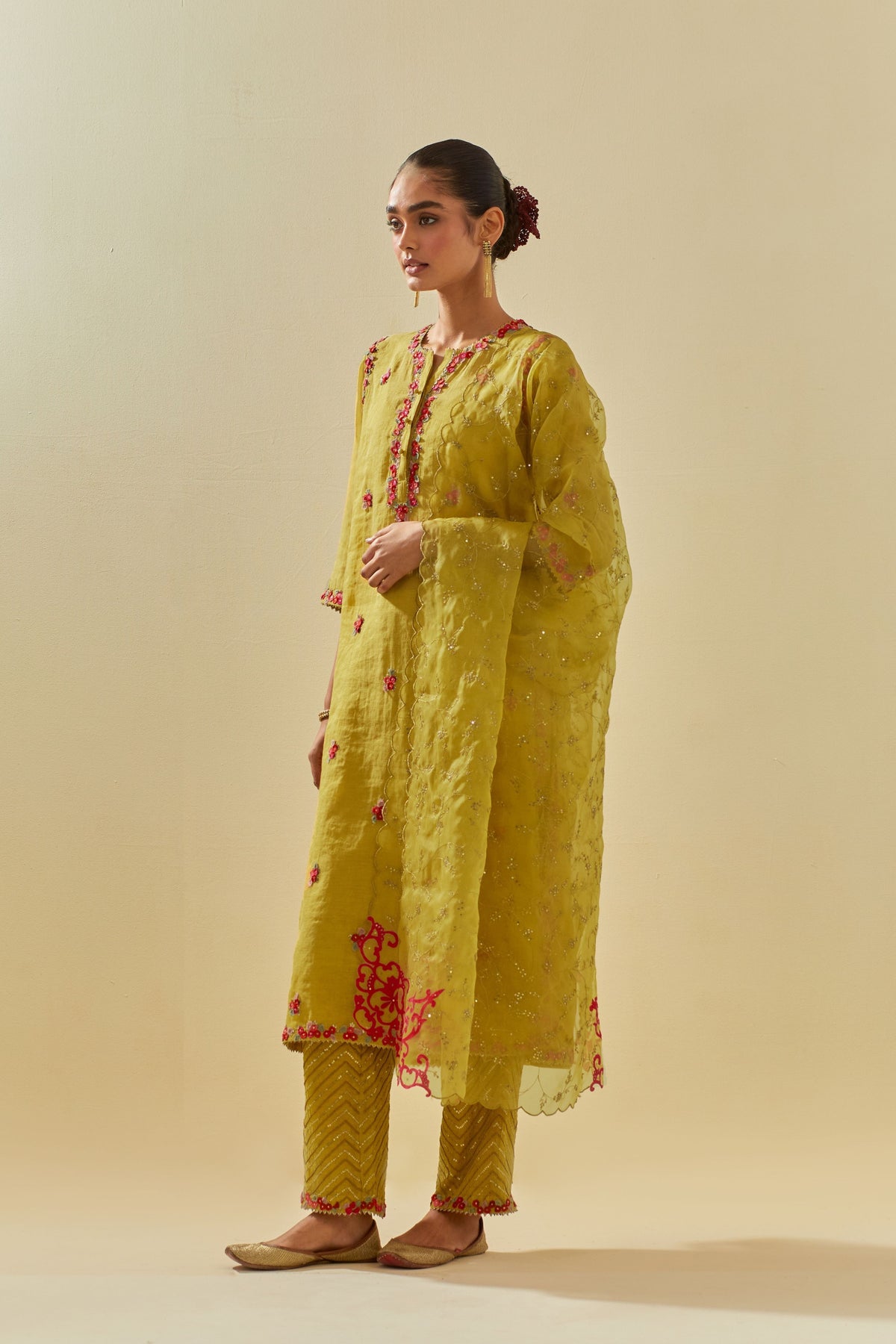 Yellow Staraight Kurta Set